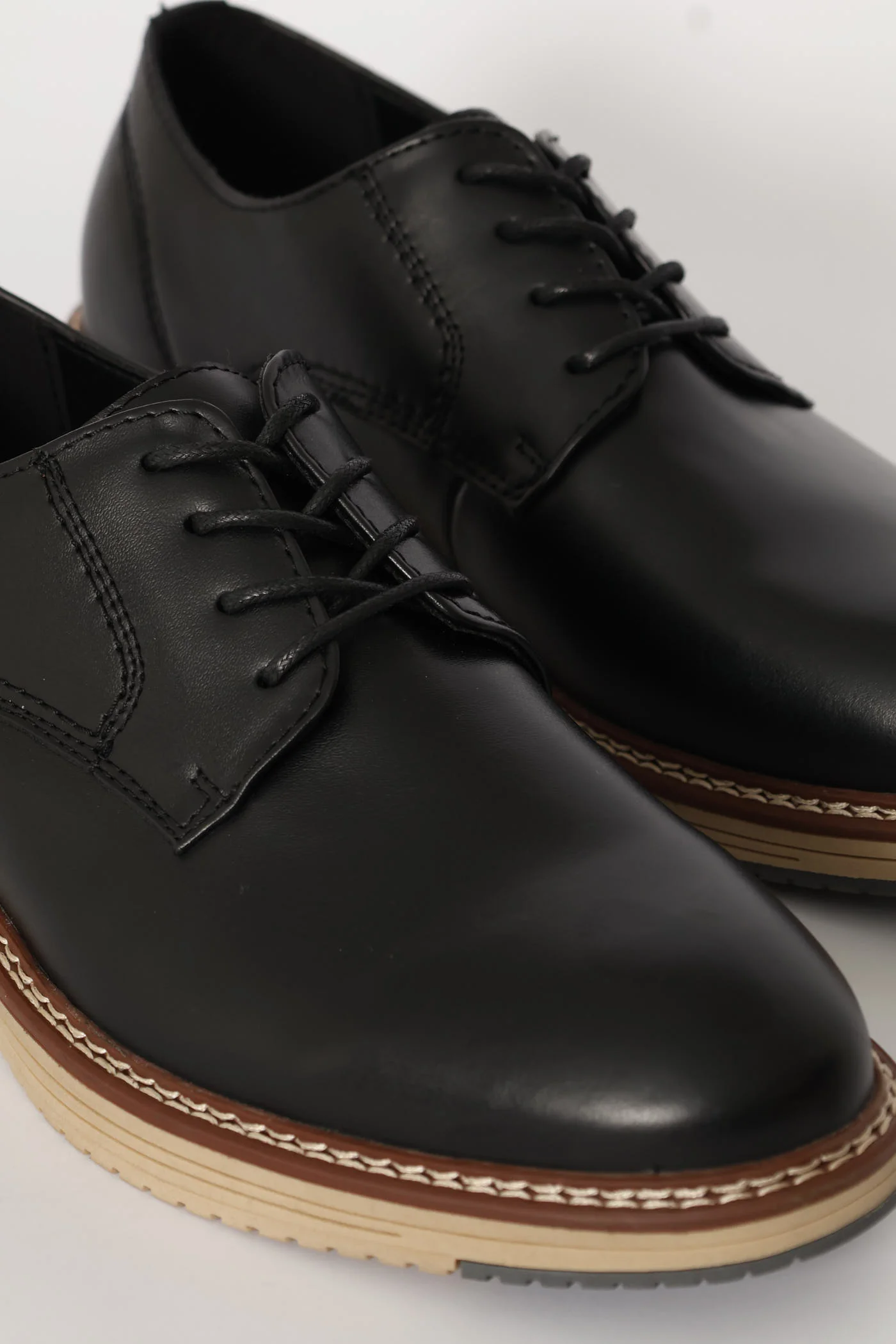 Leather Smart Casual Derby Shoe - Black - Image 4