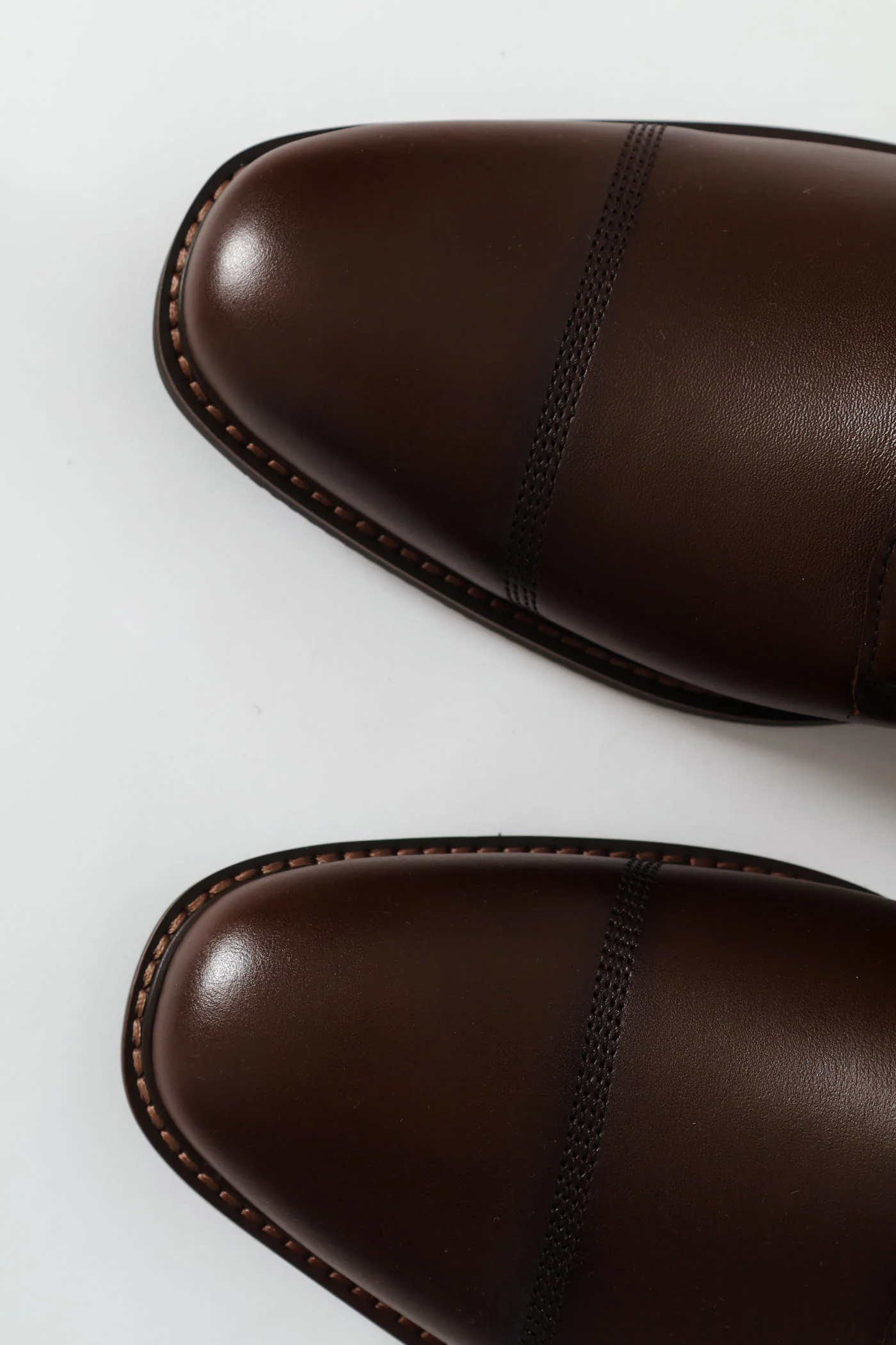 Leather Stitched Toe Cap Derby Shoe - Chocolate - Image 7