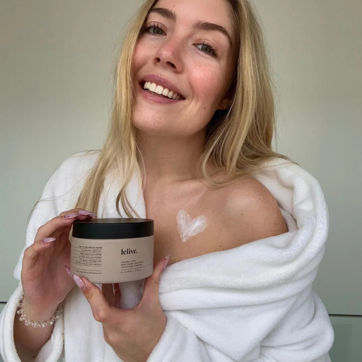 African Butter - Hydrate & Firm Body Cream - Image 4