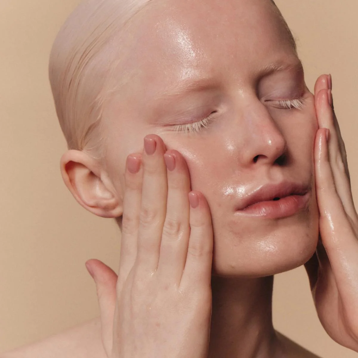 Cleaner Colada - Nourish & Remove Oil Cleanser - Image 3