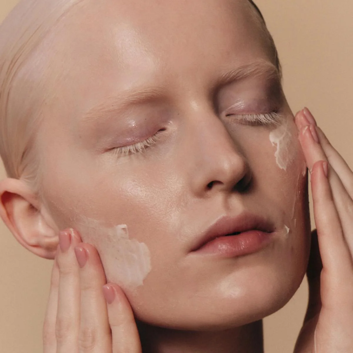 Crème De La Crème - Lightweight Hydration Moisturiser - Image 4