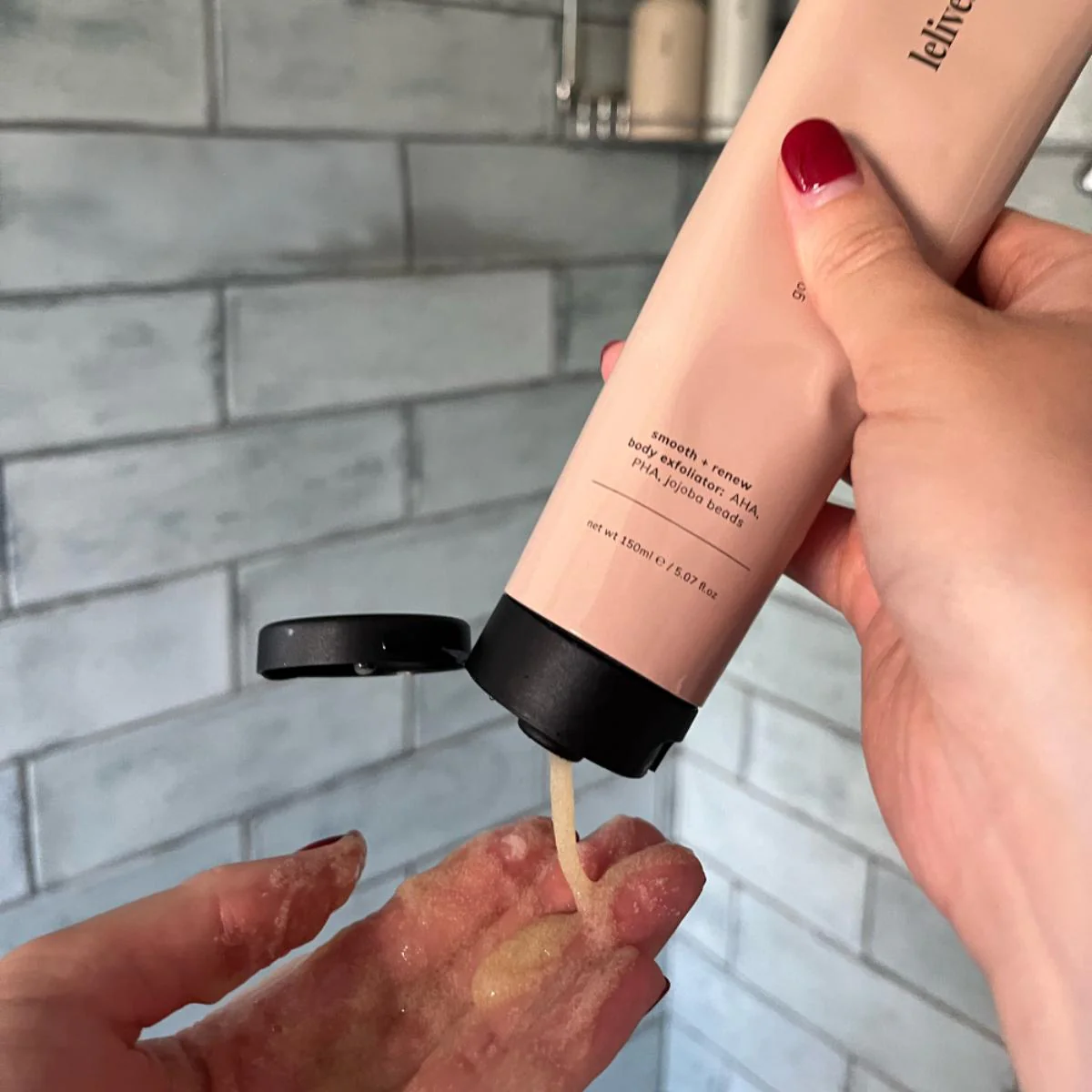 Good To Glow - Smooth & Renew Body Exfoliator - Image 5