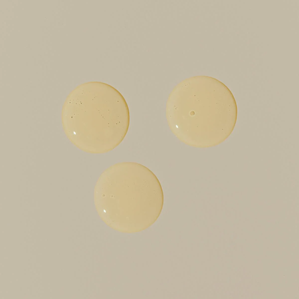 Oil La La - Brighten & Glow Body Oil - Image 2