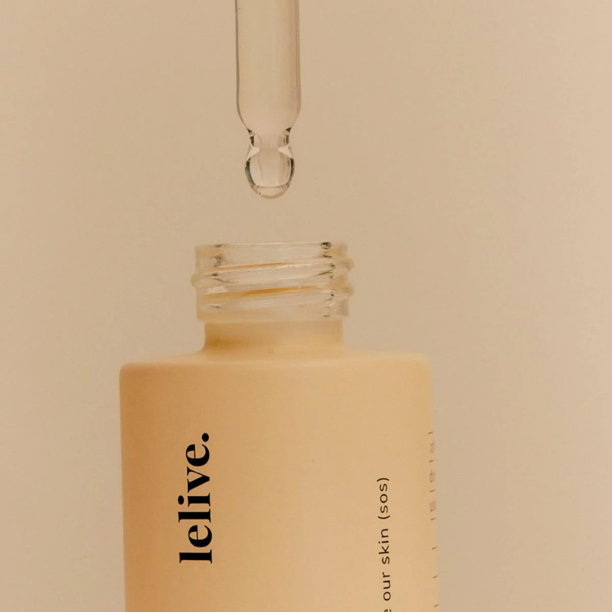 Save Our Skin (SOS) - Exfoliating & Control Serum - Image 3