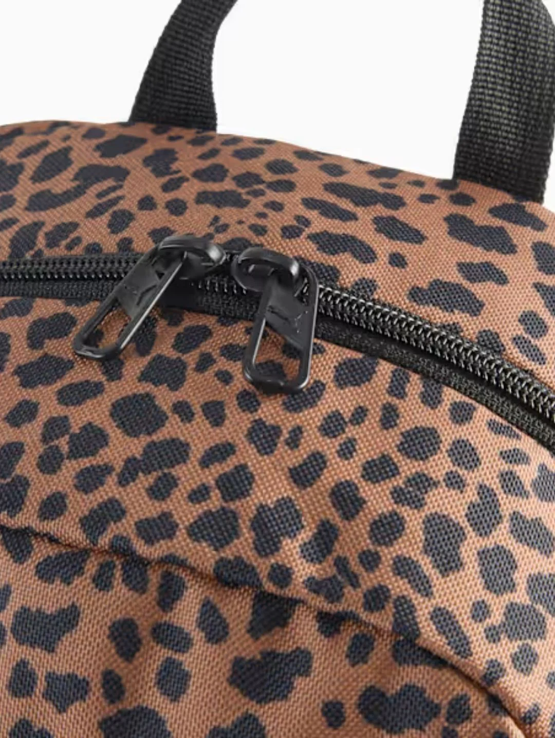 Leopard Phase Backpack - Animal Print - Image 3