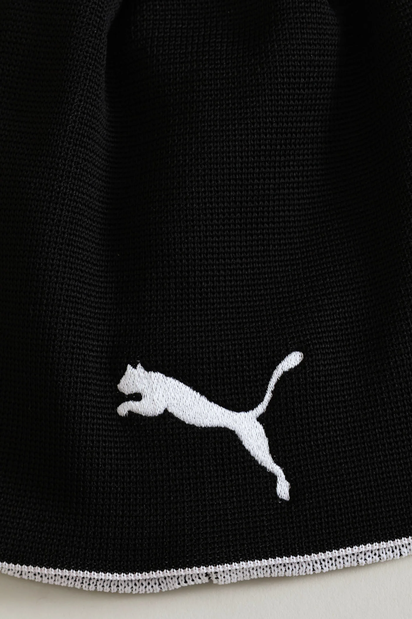 Liga Reversible Beanie - Black/White - Image 5