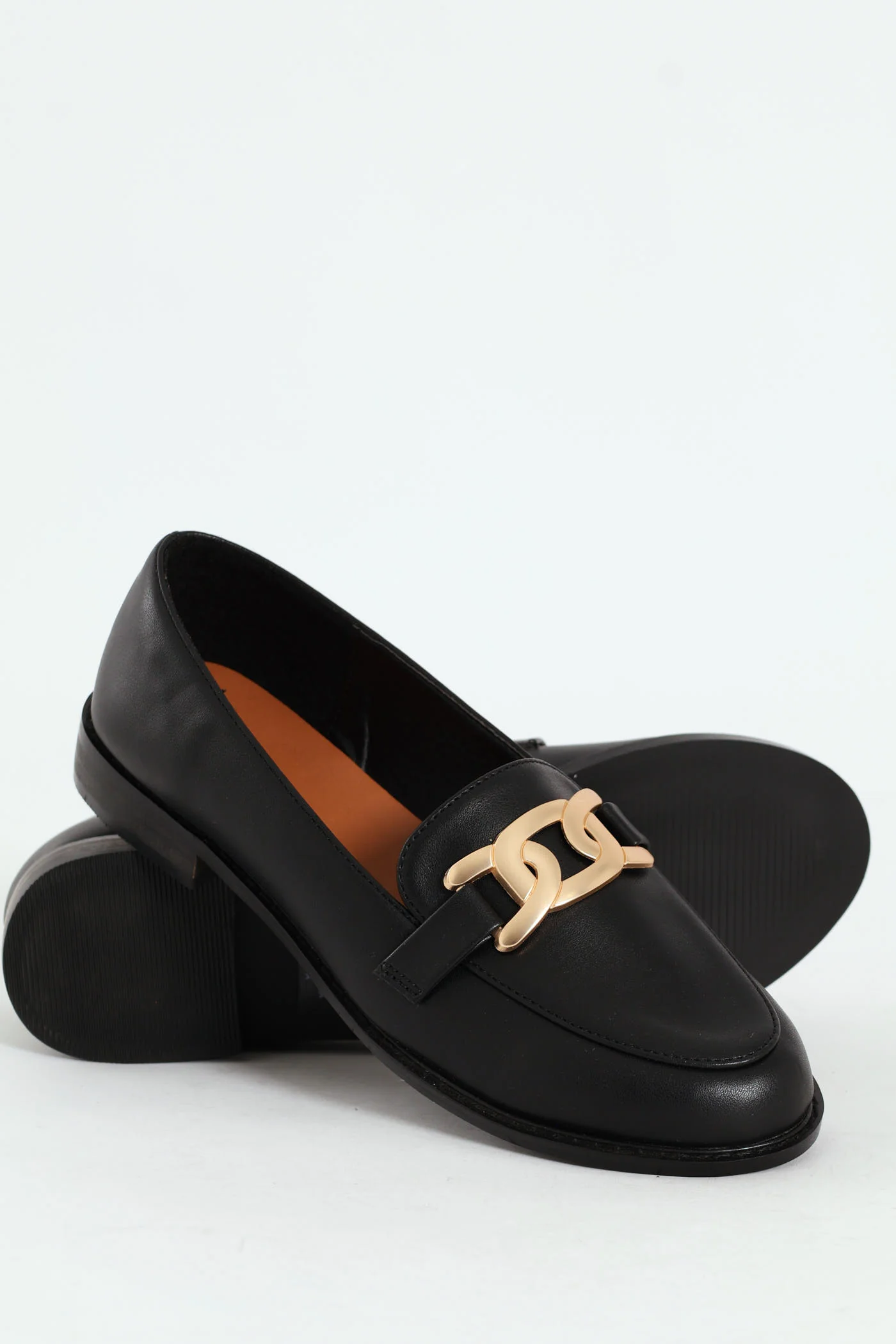 Loafer With Chain Metal Trim - Black - Image 5