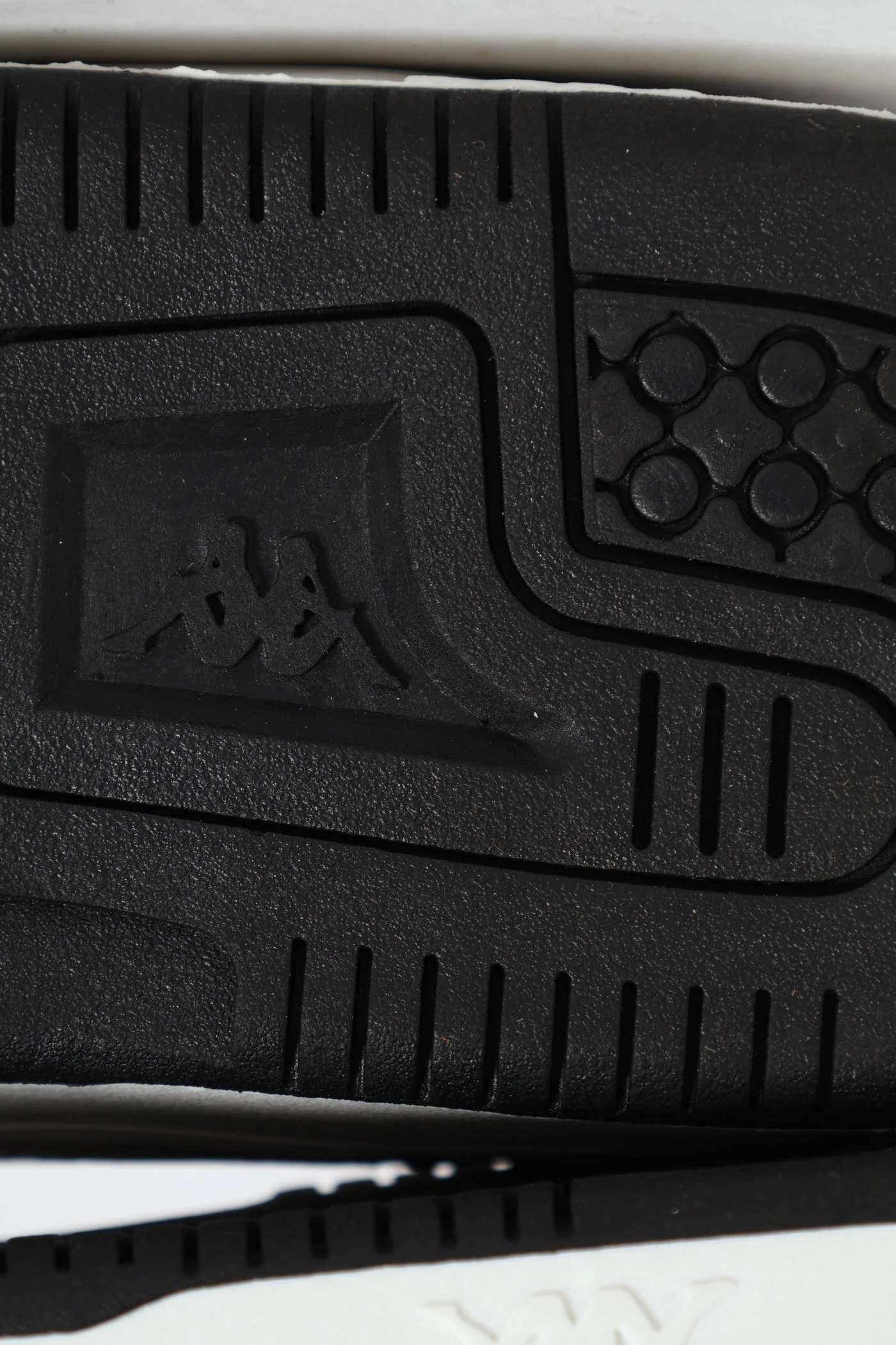 Logo Karushi Sneaker - White/Black - Image 6