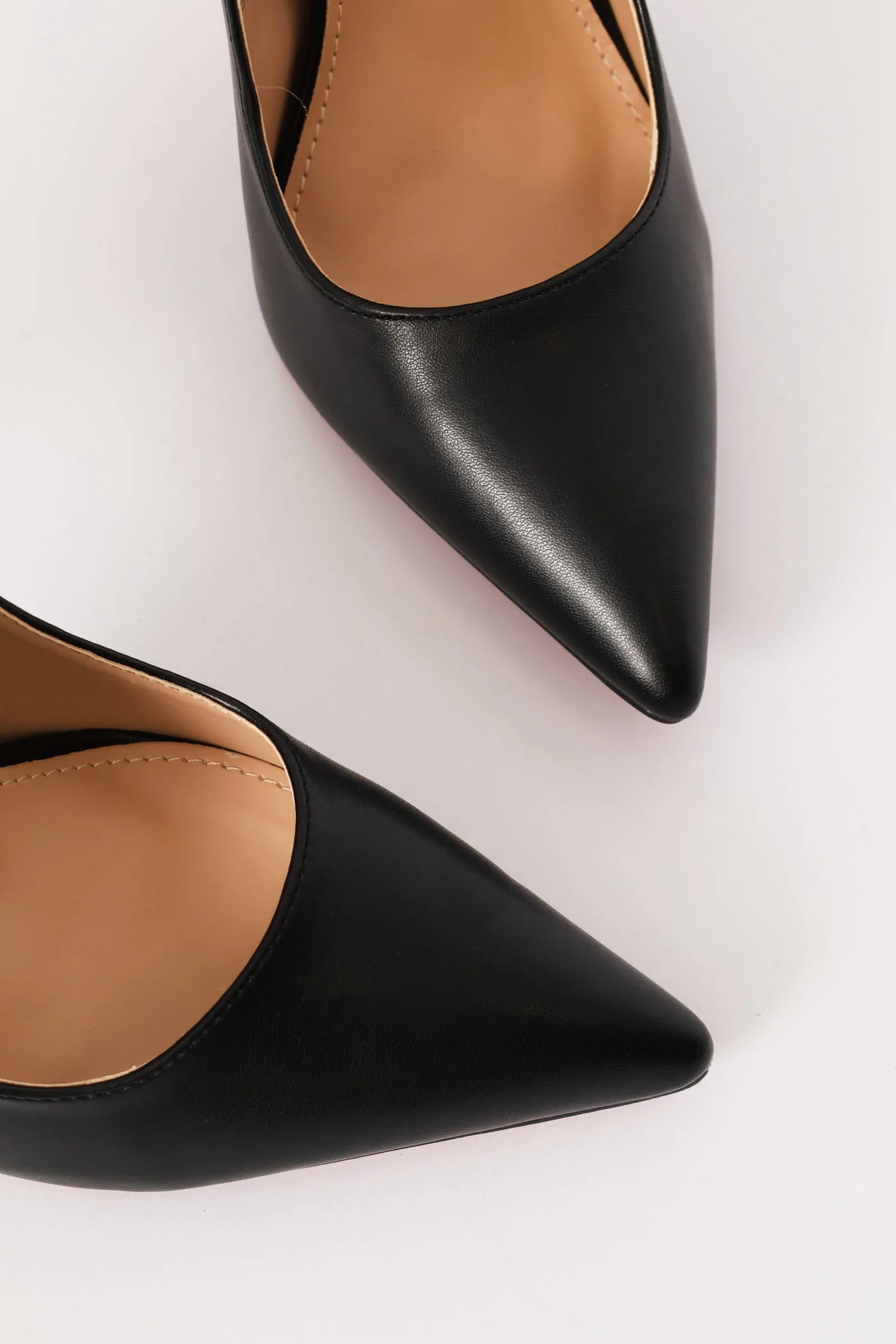 Lola 42 Heel - Black - Image 5