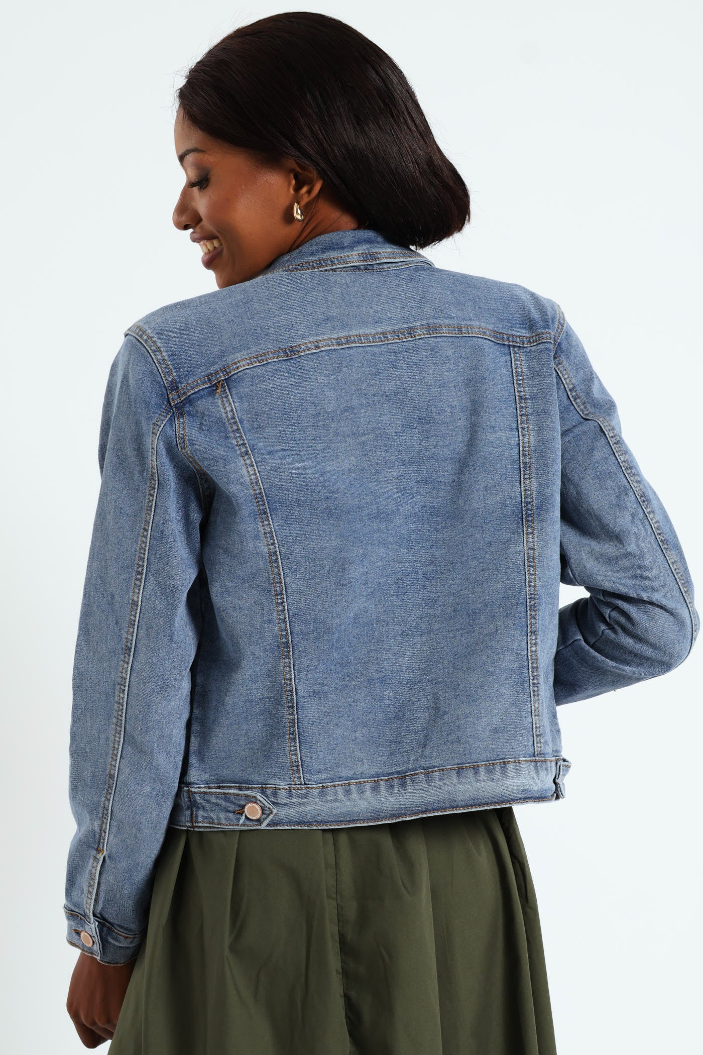 Long Sleeve Classic Denim Trucker Jacket - Light Wash - Image 3