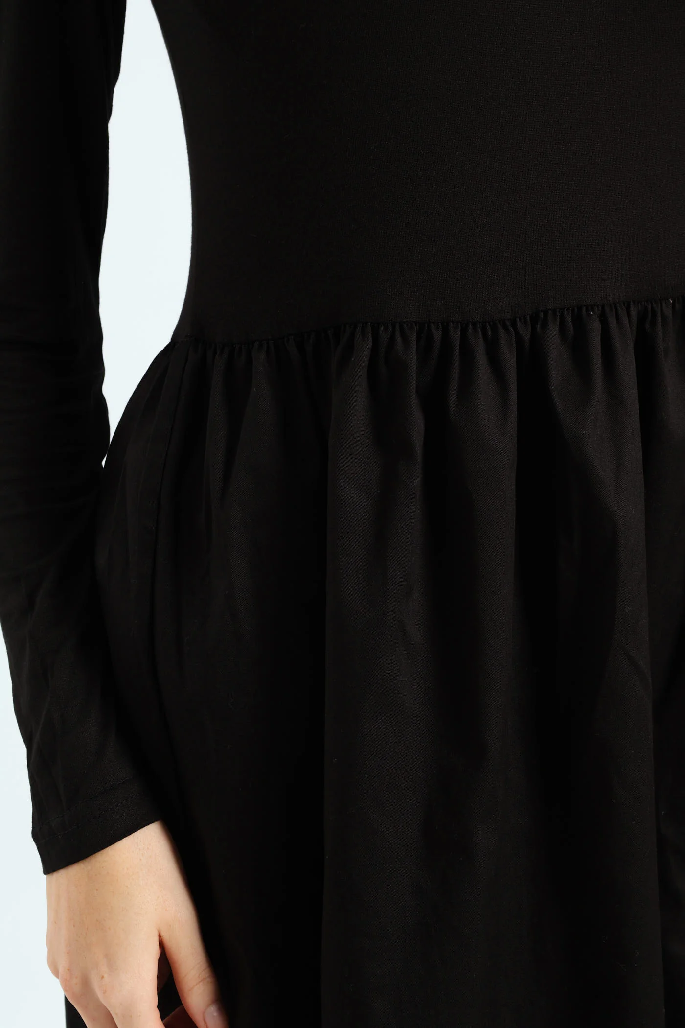 Long Sleeve Combo Bubble Hem Midaxi Dress - Black - Image 4