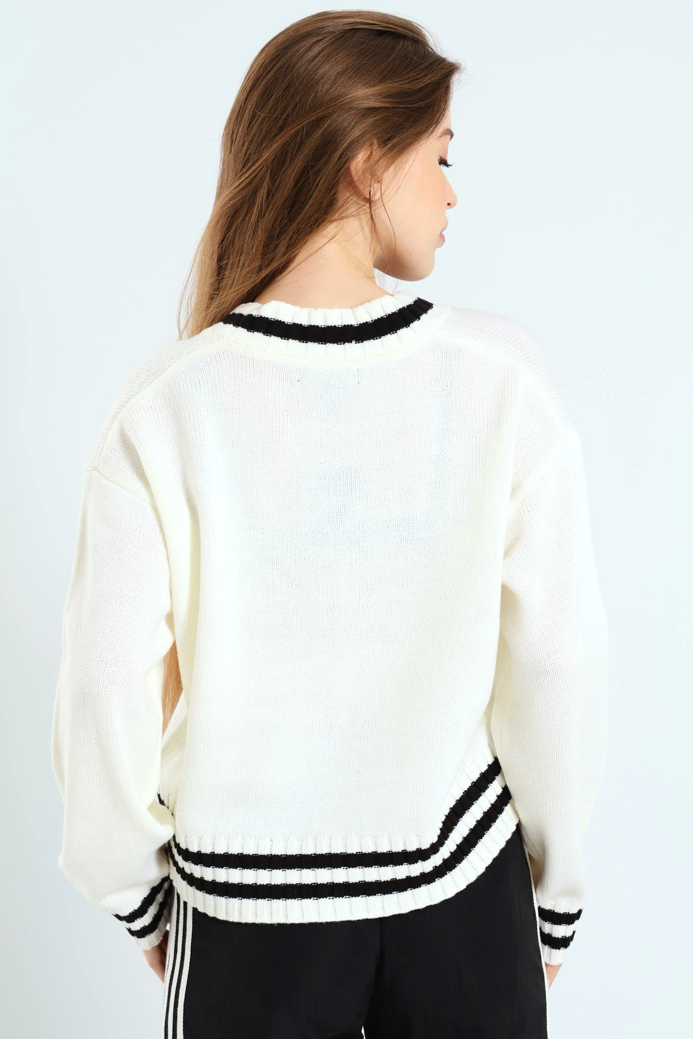 Long Sleeve Cropped Sweater - White/Black - Image 5