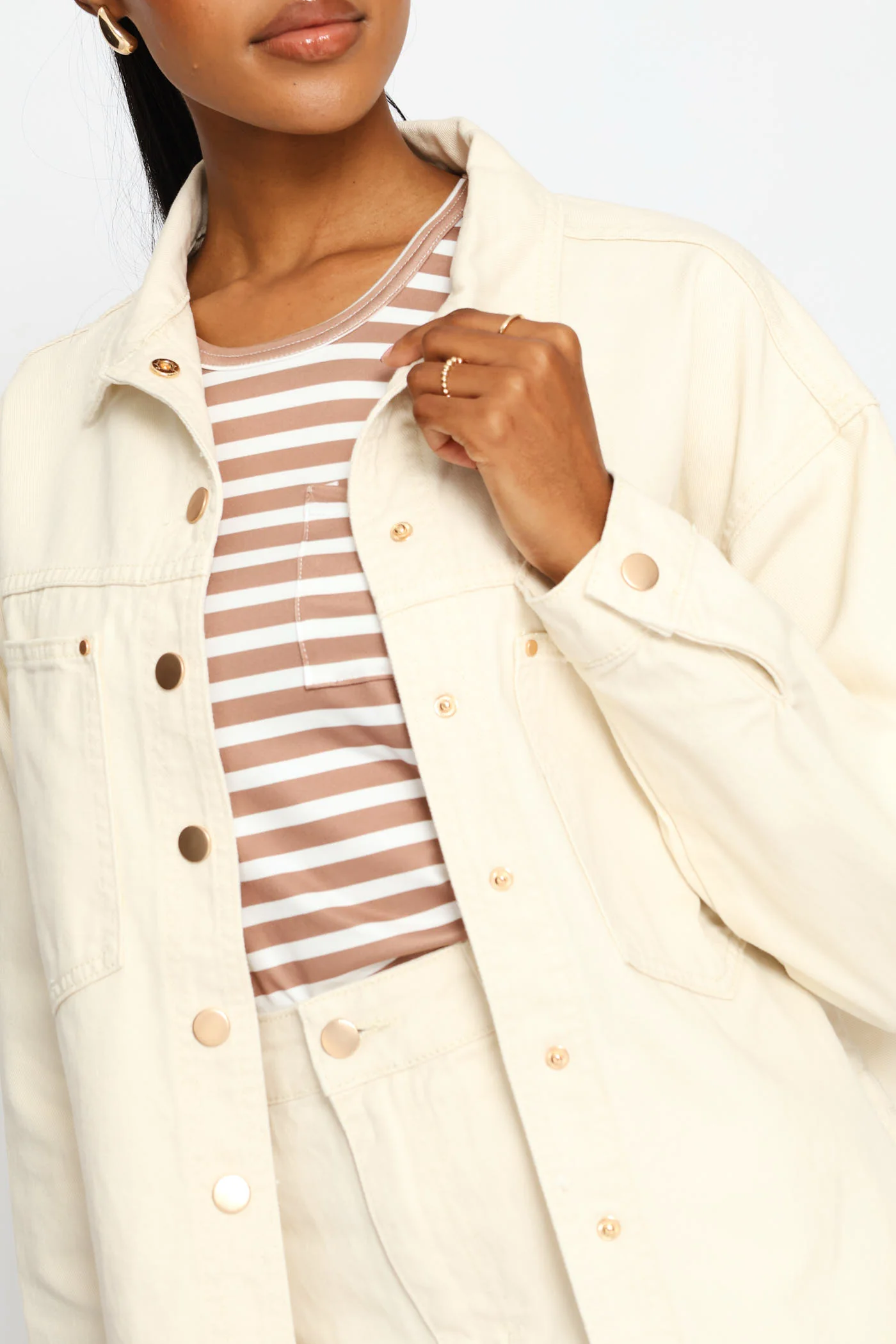 Long Sleeve Curved Hem Denim Shacket - Ecru - Image 3
