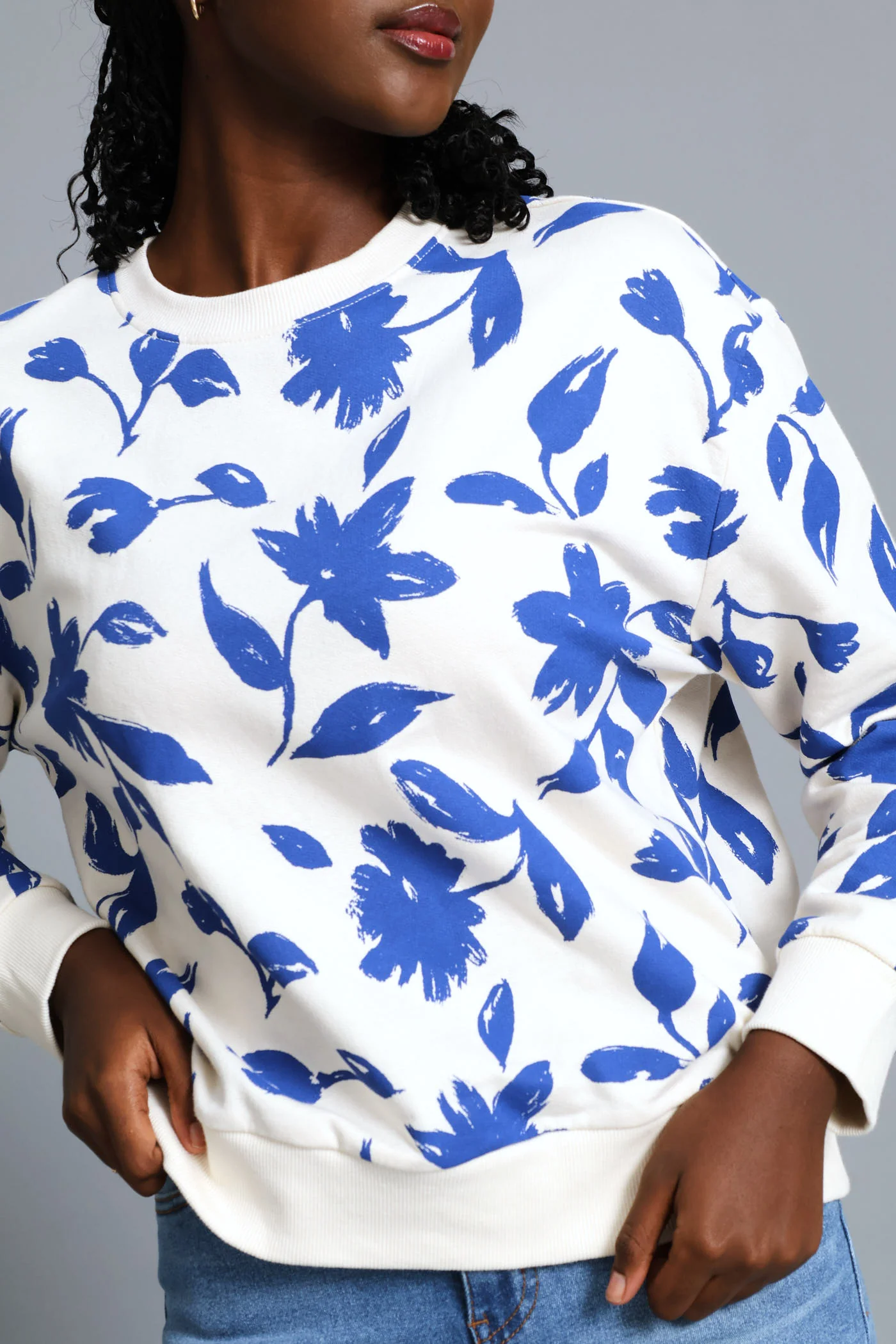 Long Sleeve Floral Pullover - Cream/Blue - Image 2