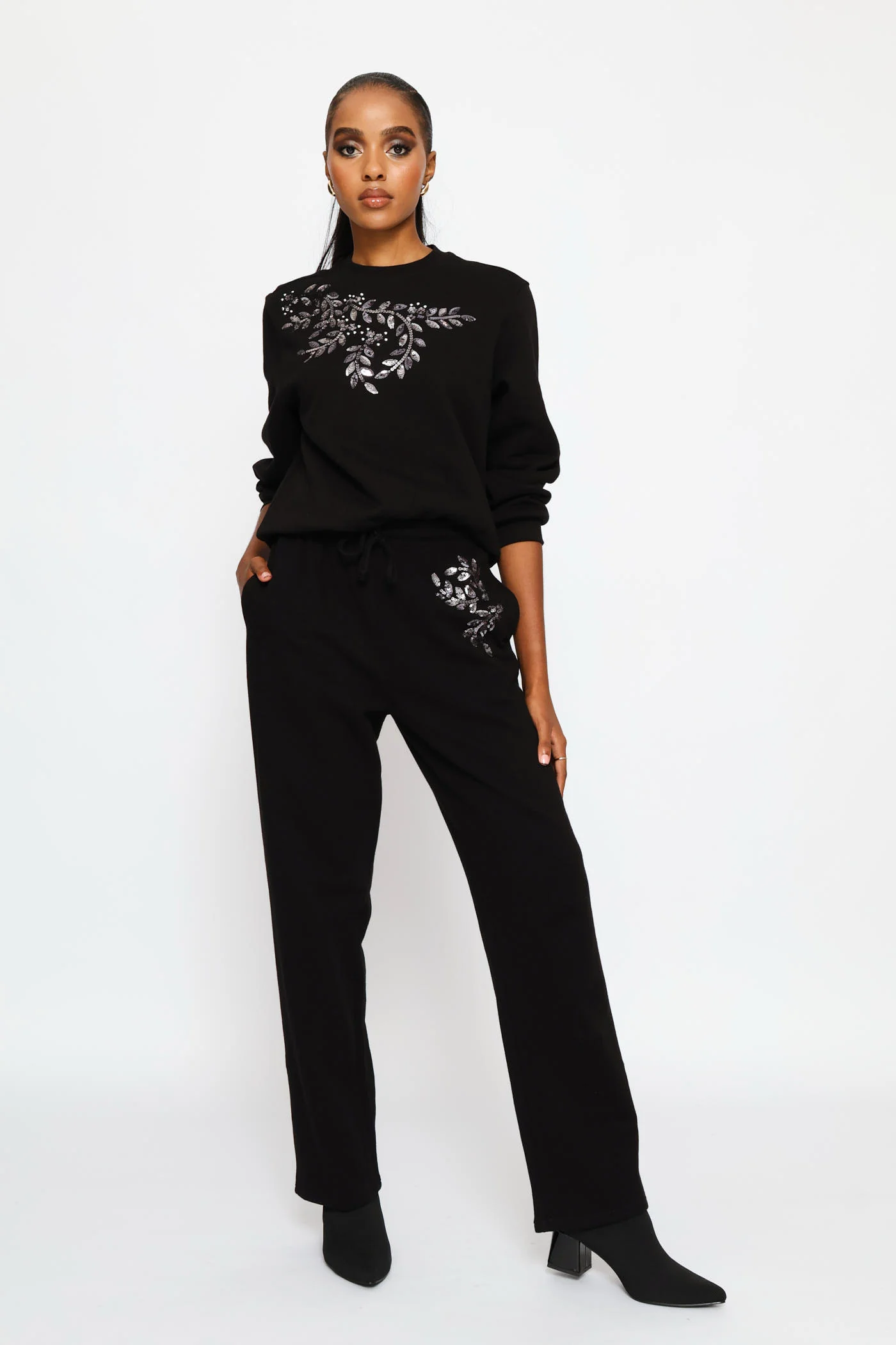 Long Sleeve  Shoulder Bead Detail Pullover - Black - Image 4