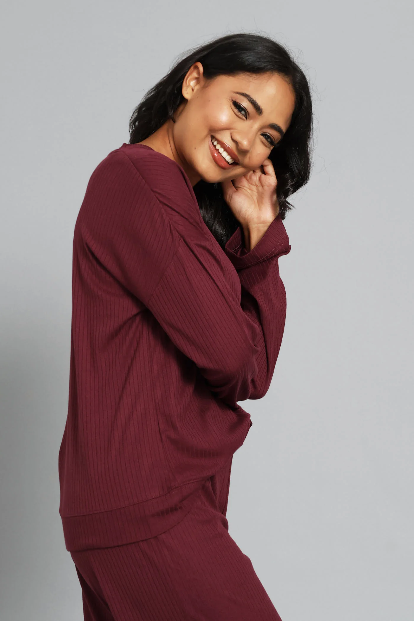 Long Sleve Textured Rib Tee - Burgundy - Image 3