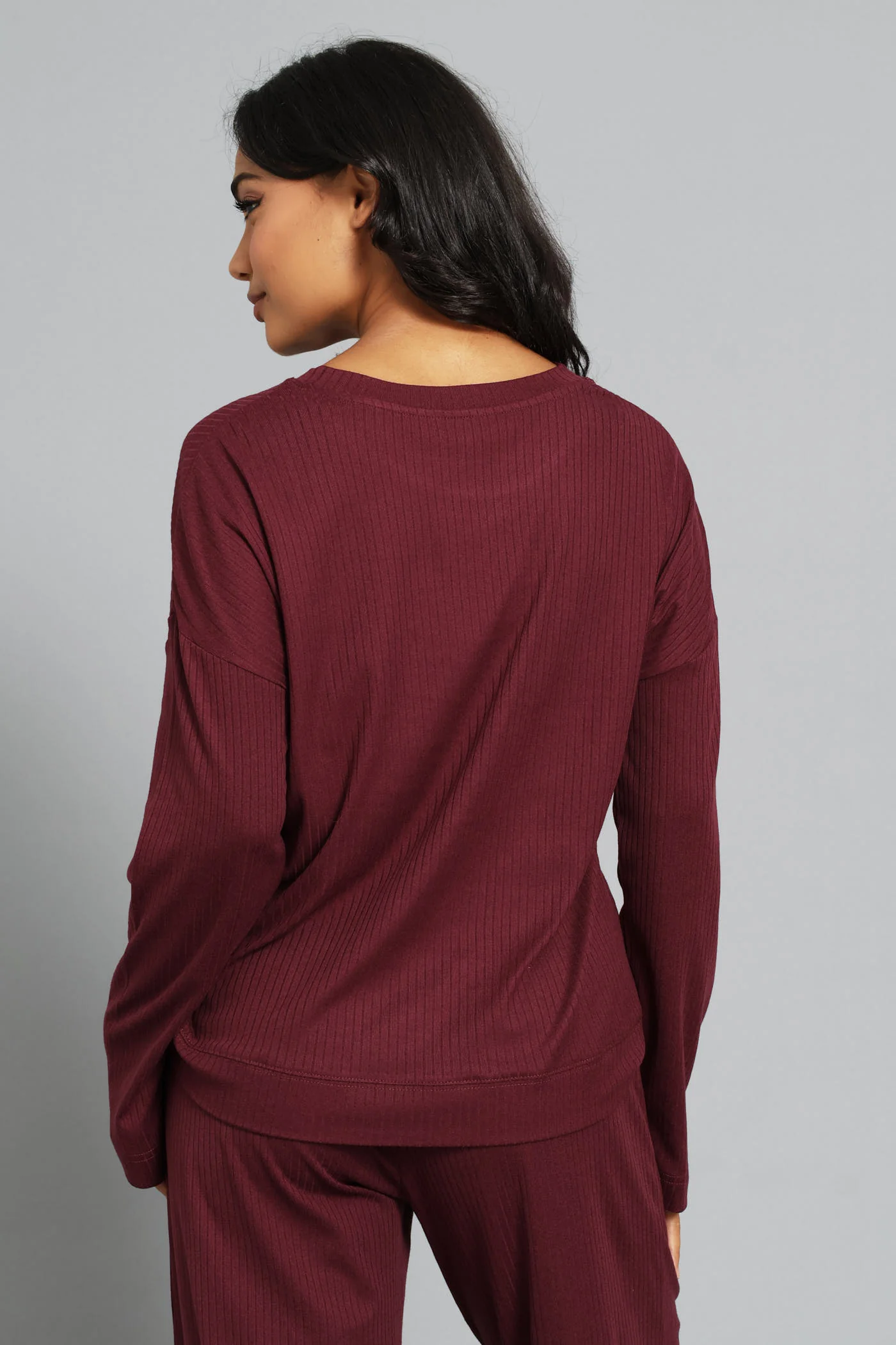 Long Sleve Textured Rib Tee - Burgundy - Image 4