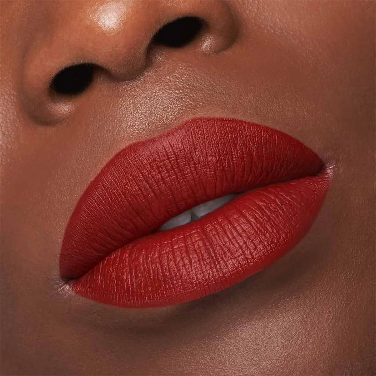 Colour Riche Volume Matte Intense Lipstick - Image 33