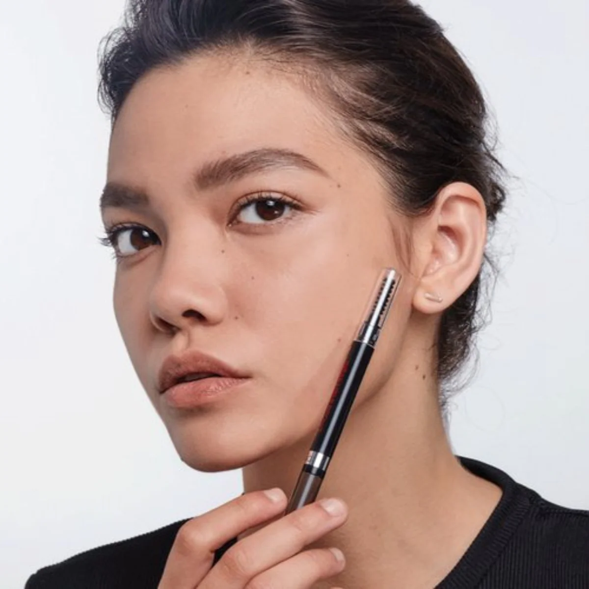 Loreal Infaillable Brows Filling Triangular Pencil - Image 2