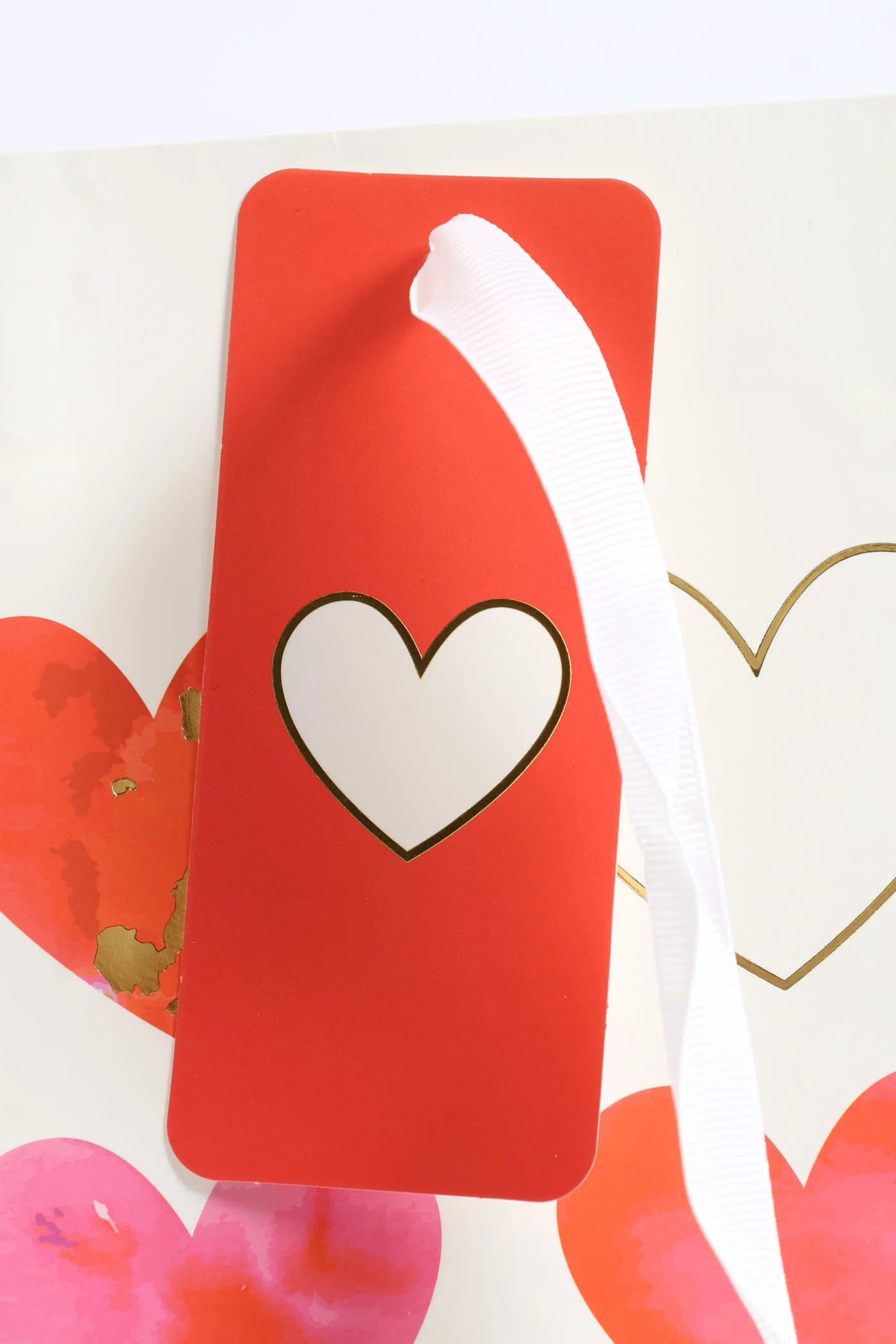 Water Colour Heart Gift Bag Large - White - Image 3