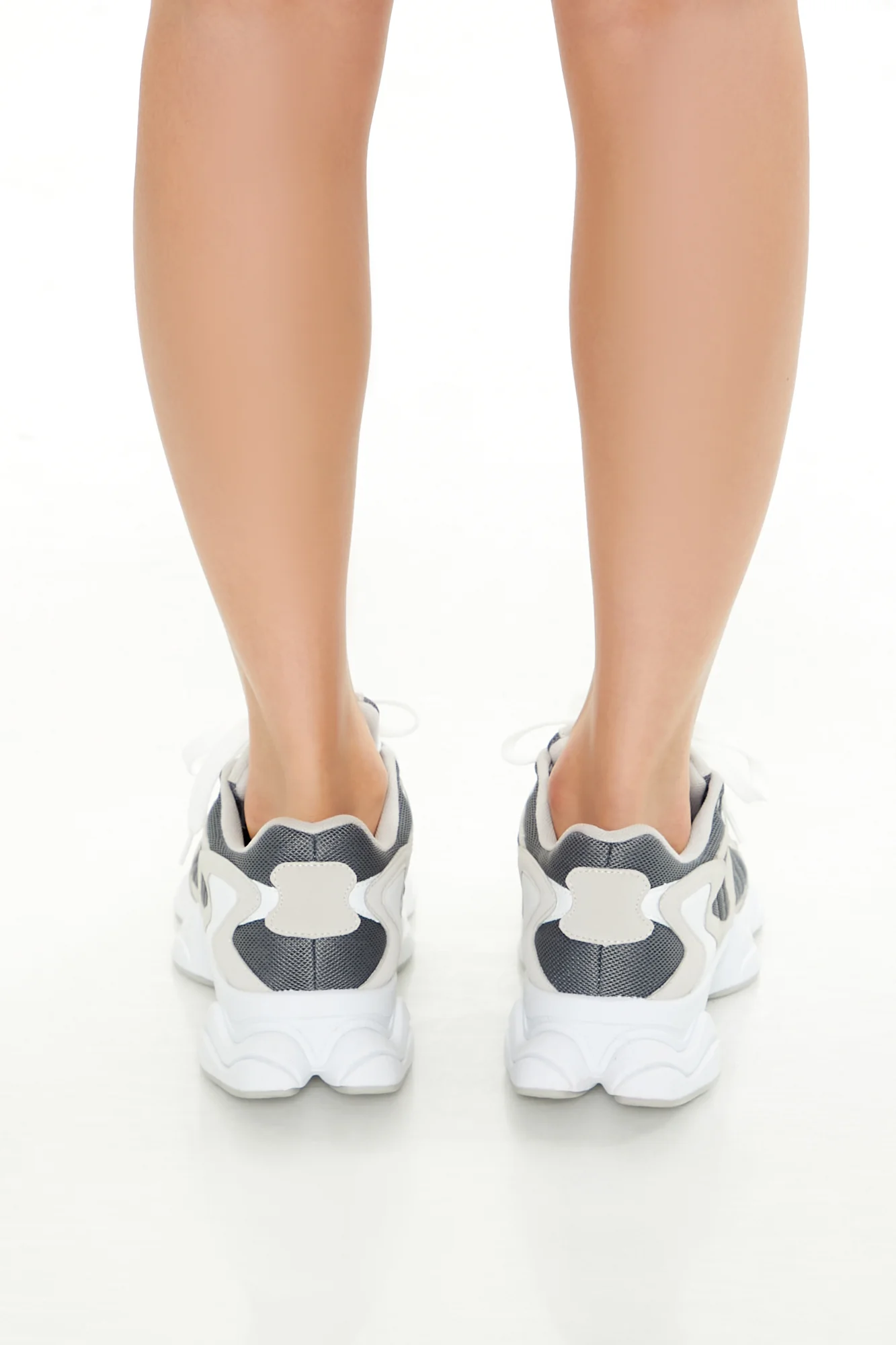 Low Top Athletic Tennis Shoe - Grey - Image 3