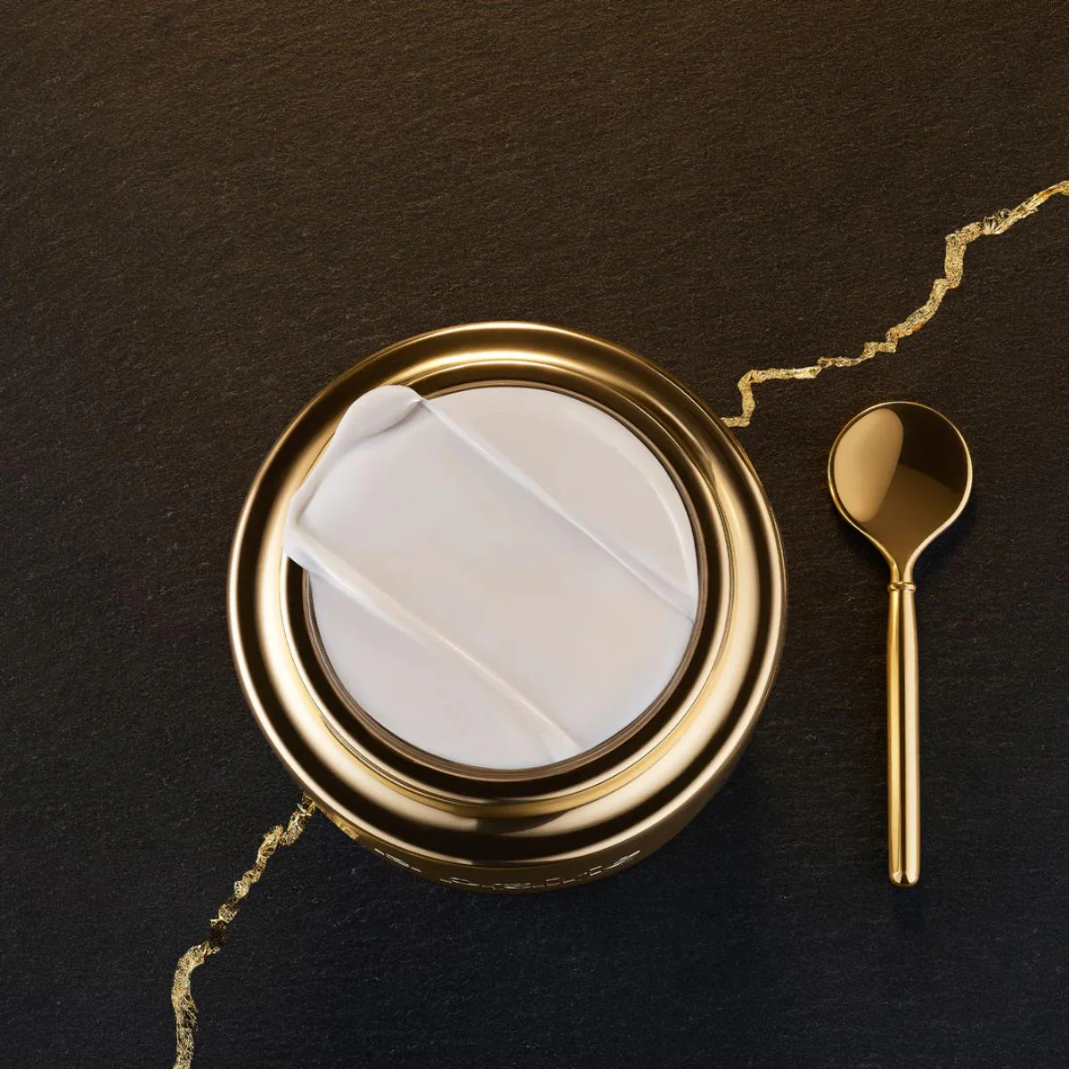 Pure Gold Radiance Cream REFILL - Image 4