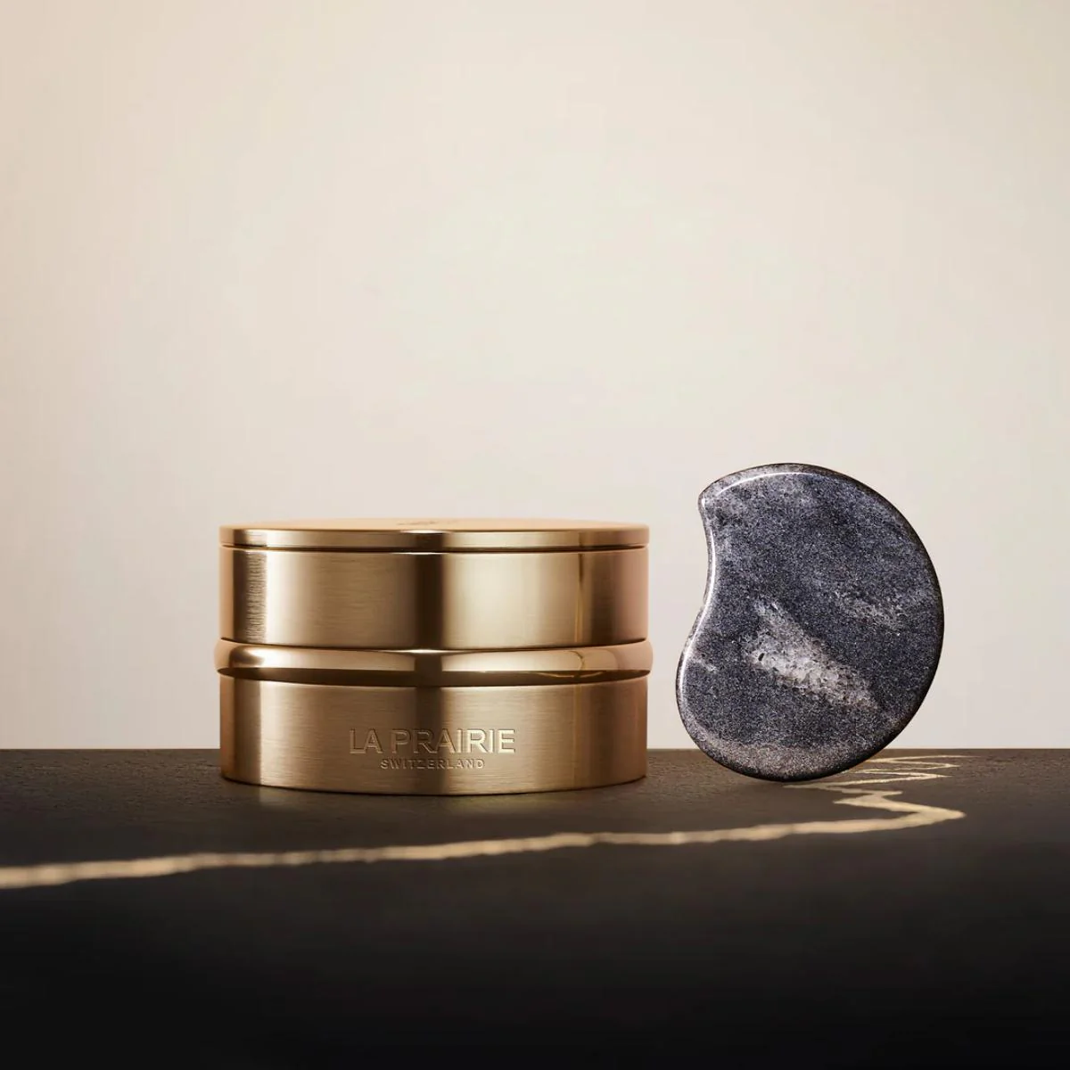 Pure Gold Radiance Nocturnal Balm - Image 2
