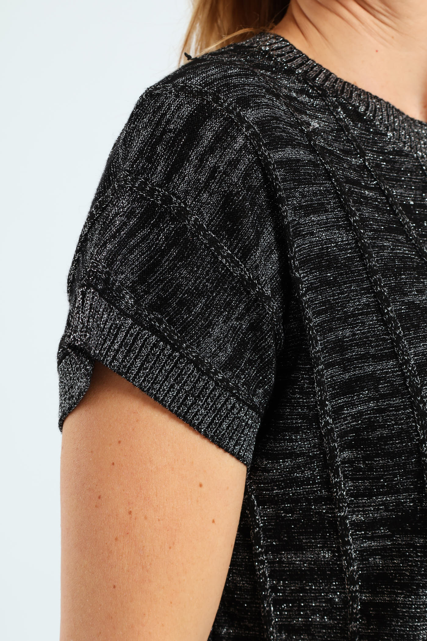 Lurex Pintuck Grown On Sweater - Black - Image 2