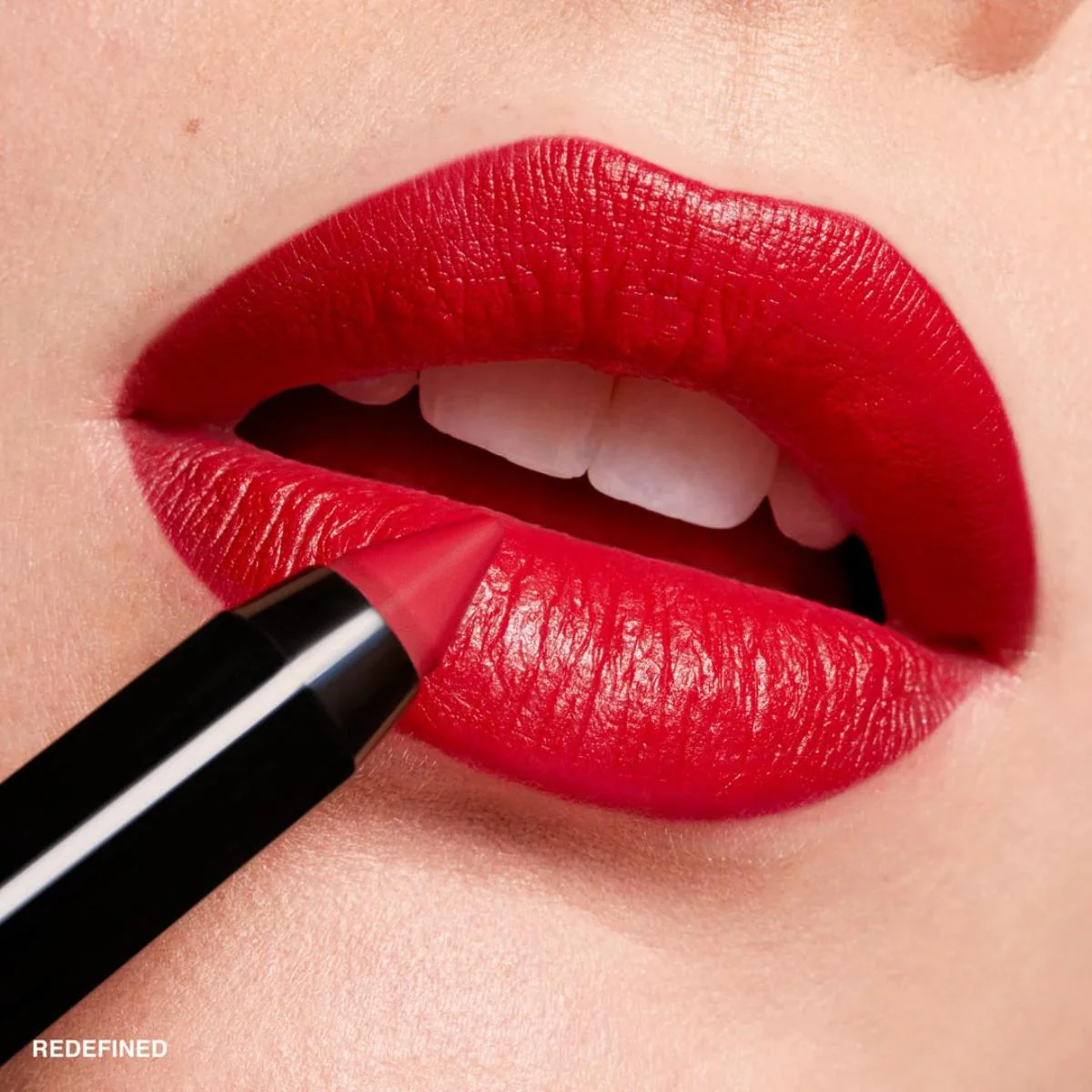 Luxe Defining Lipstick - Image 35