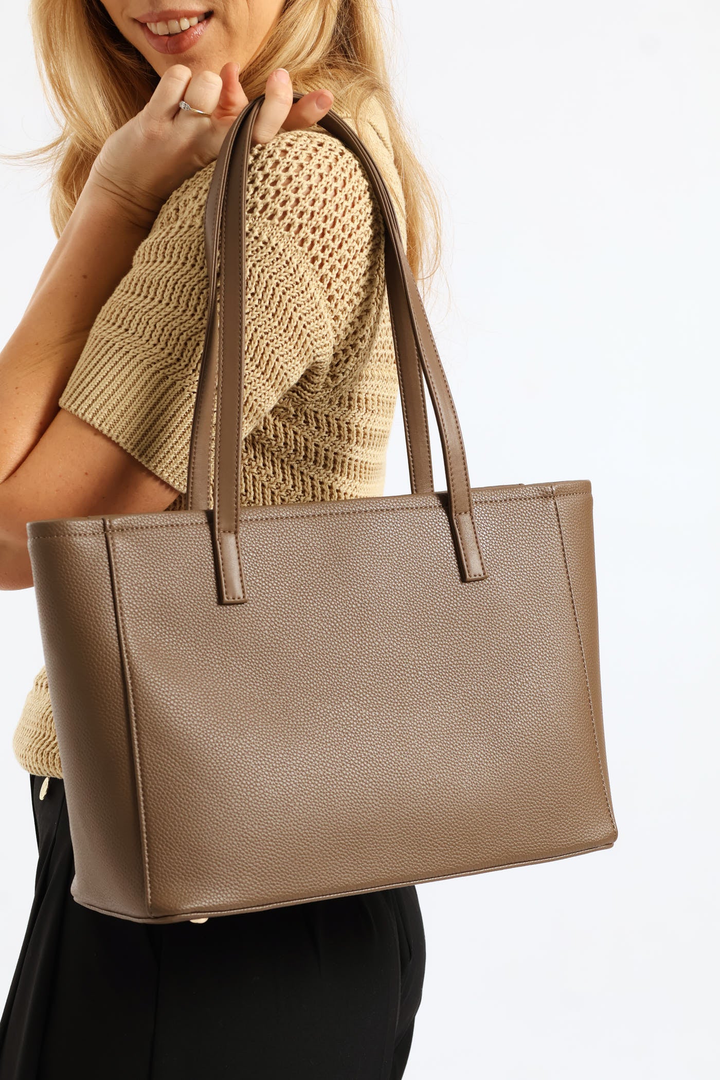 Lyon Medium Market Tote - Taupe - Image 2