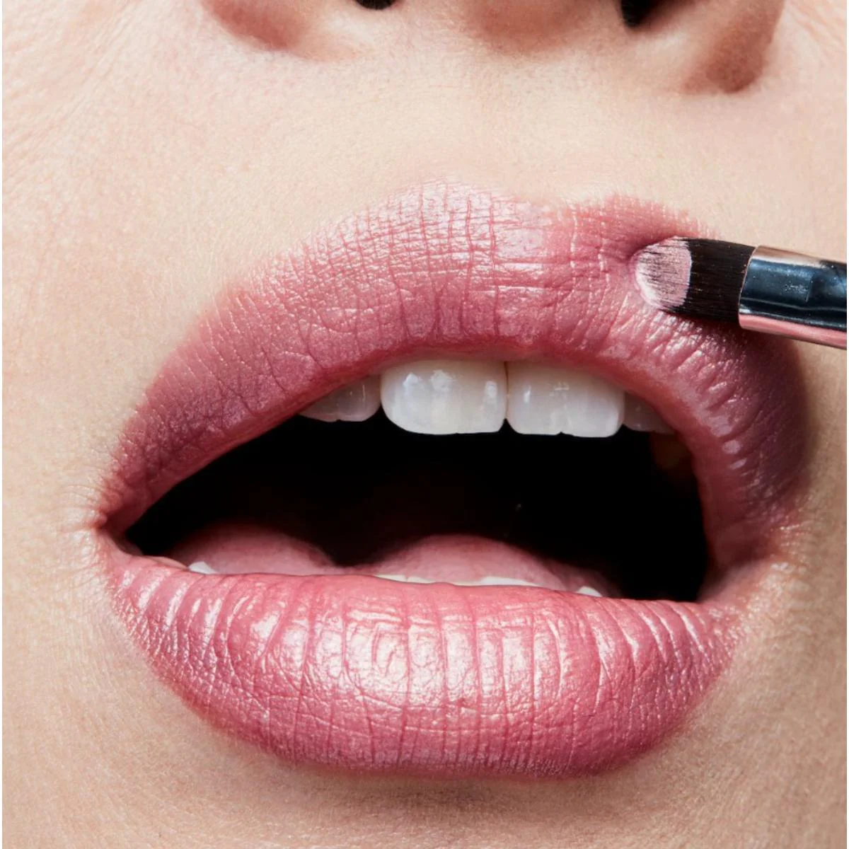 Frost Lipstick - Image 24