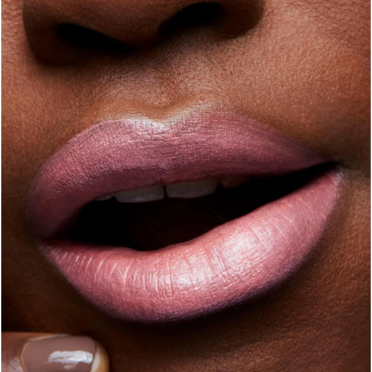 Frost Lipstick - Image 5