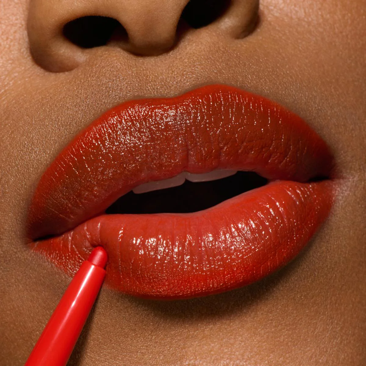 Lipglazer Glossy Liner - Image 10