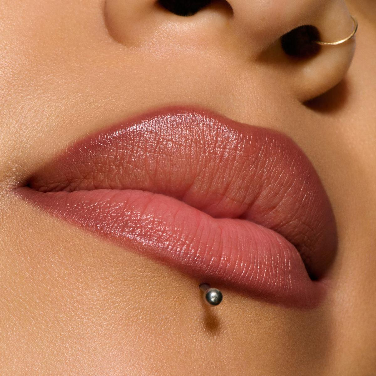 Lipglazer Glossy Liner - Image 39