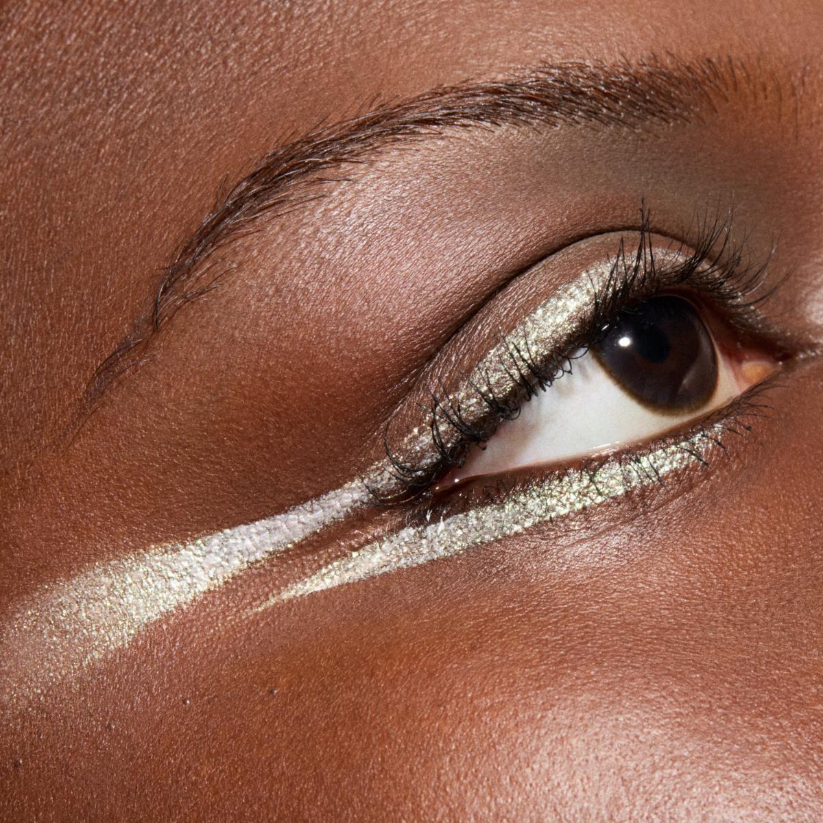 Prismatica Liquid Eye Liner - Image 9