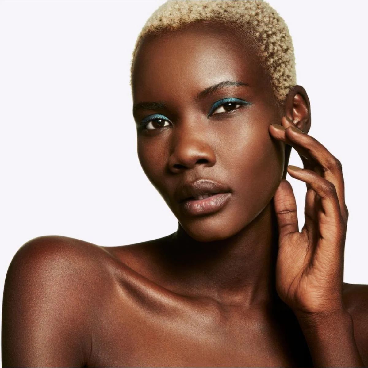 Mineralize Skinfinish Natural Powder - Image 27