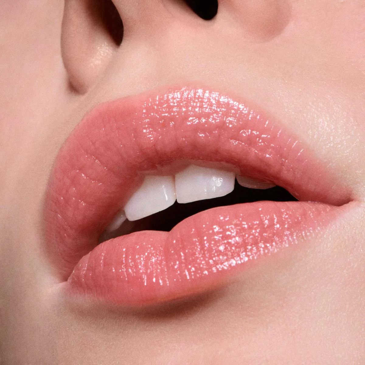Mac Nocturna Glow Play Tendertalk Lip Balm - Image 3