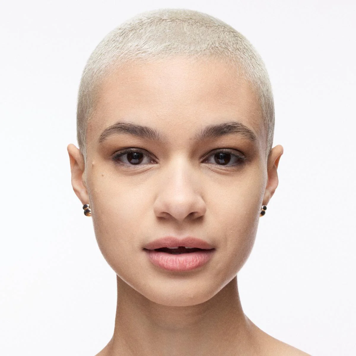 Studio Fix 36Hr Smooth Angles Concealer - Image 9