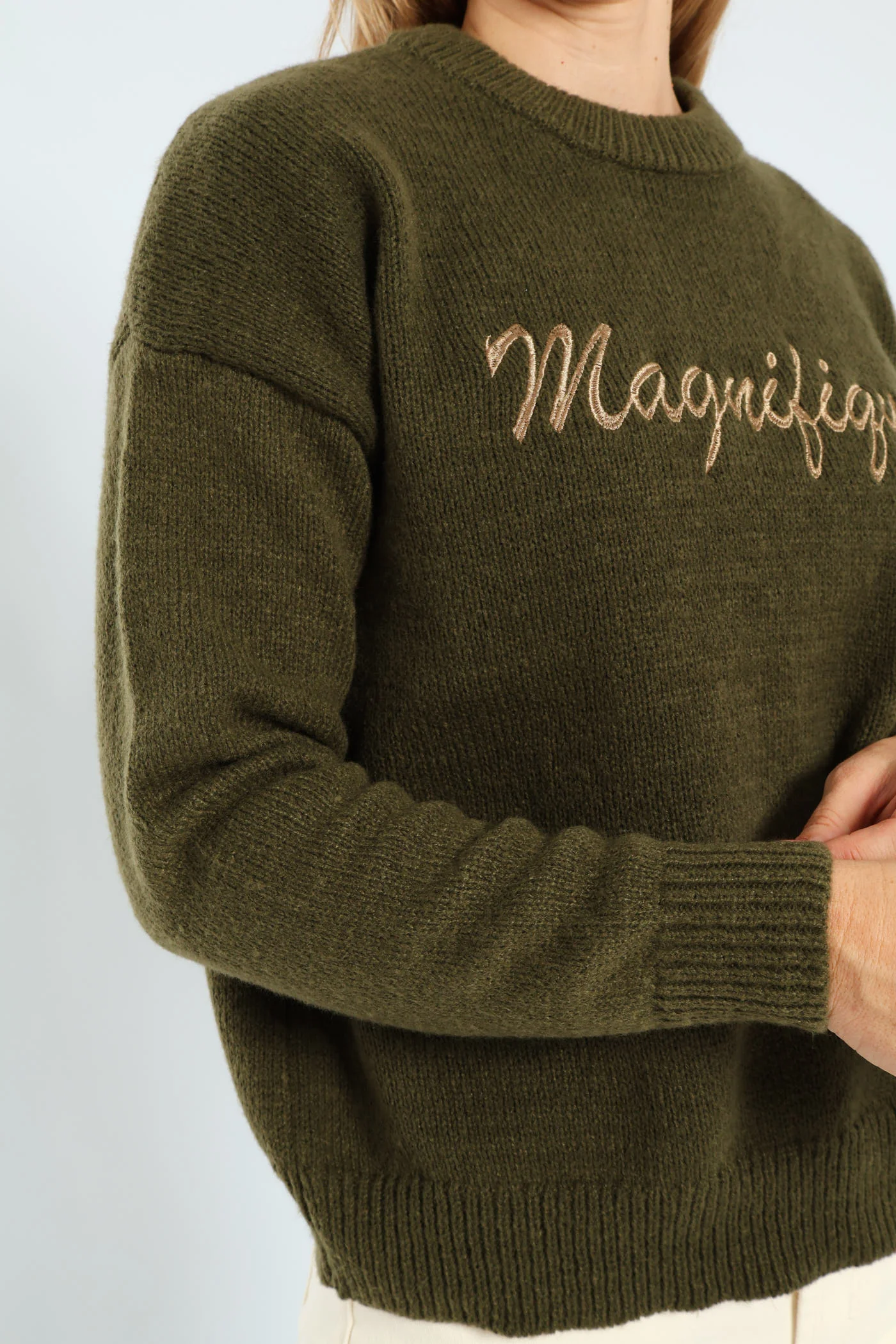 Magnifique Embroidered Pullover - Fatigue - Image 2