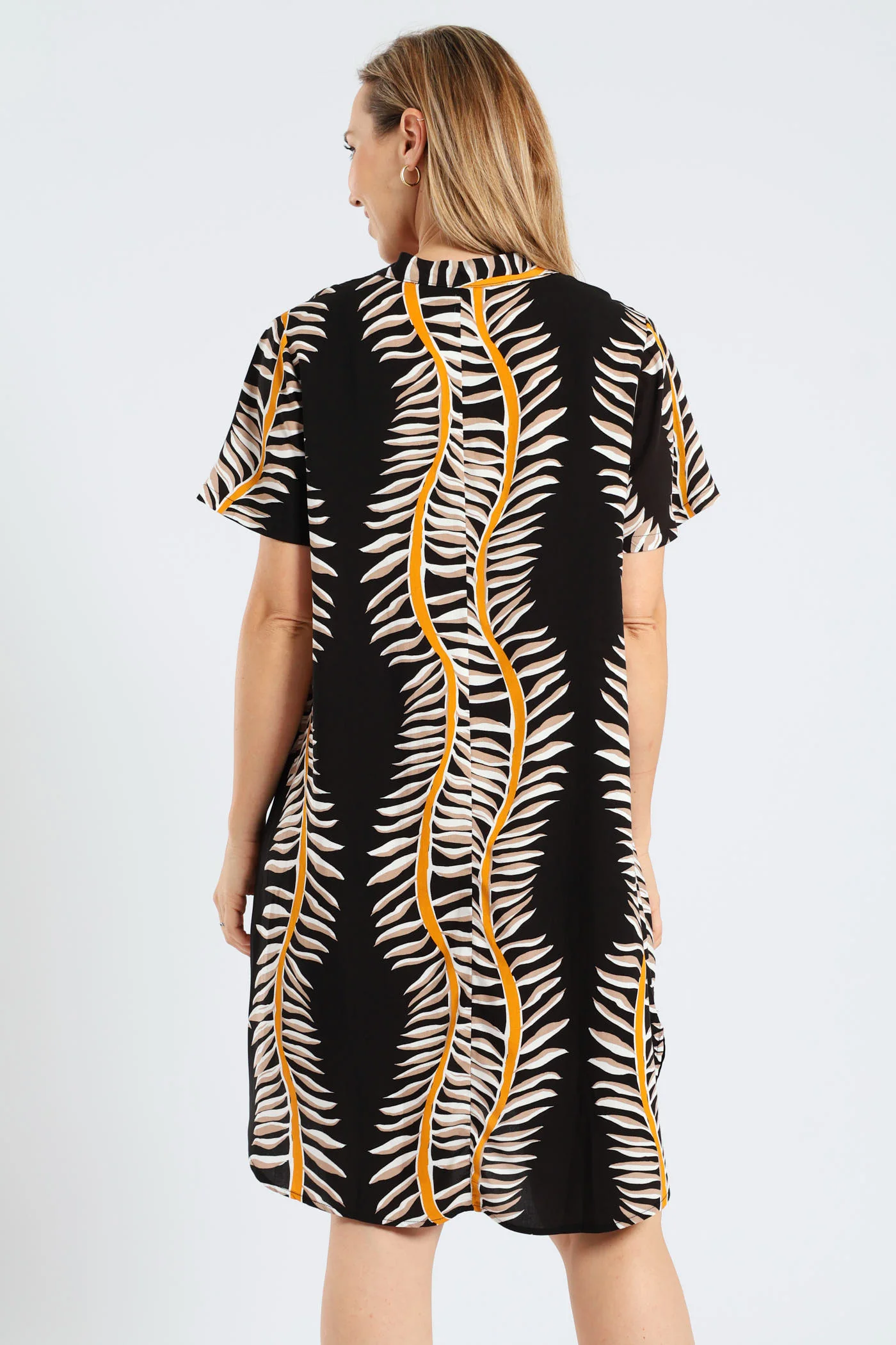 Mandarin Printed Shift Dress - Black/White - Image 2