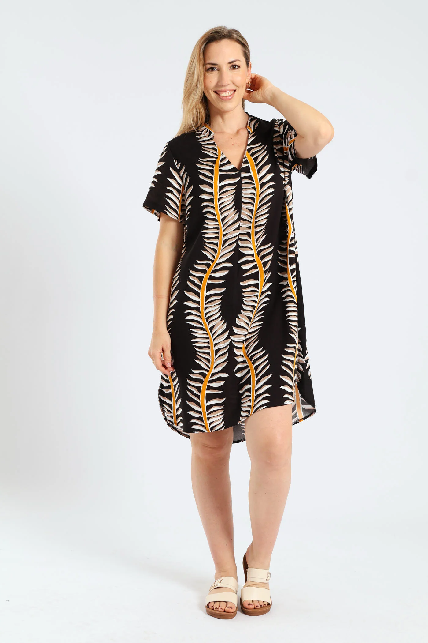 Mandarin Printed Shift Dress - Black/White - Image 5
