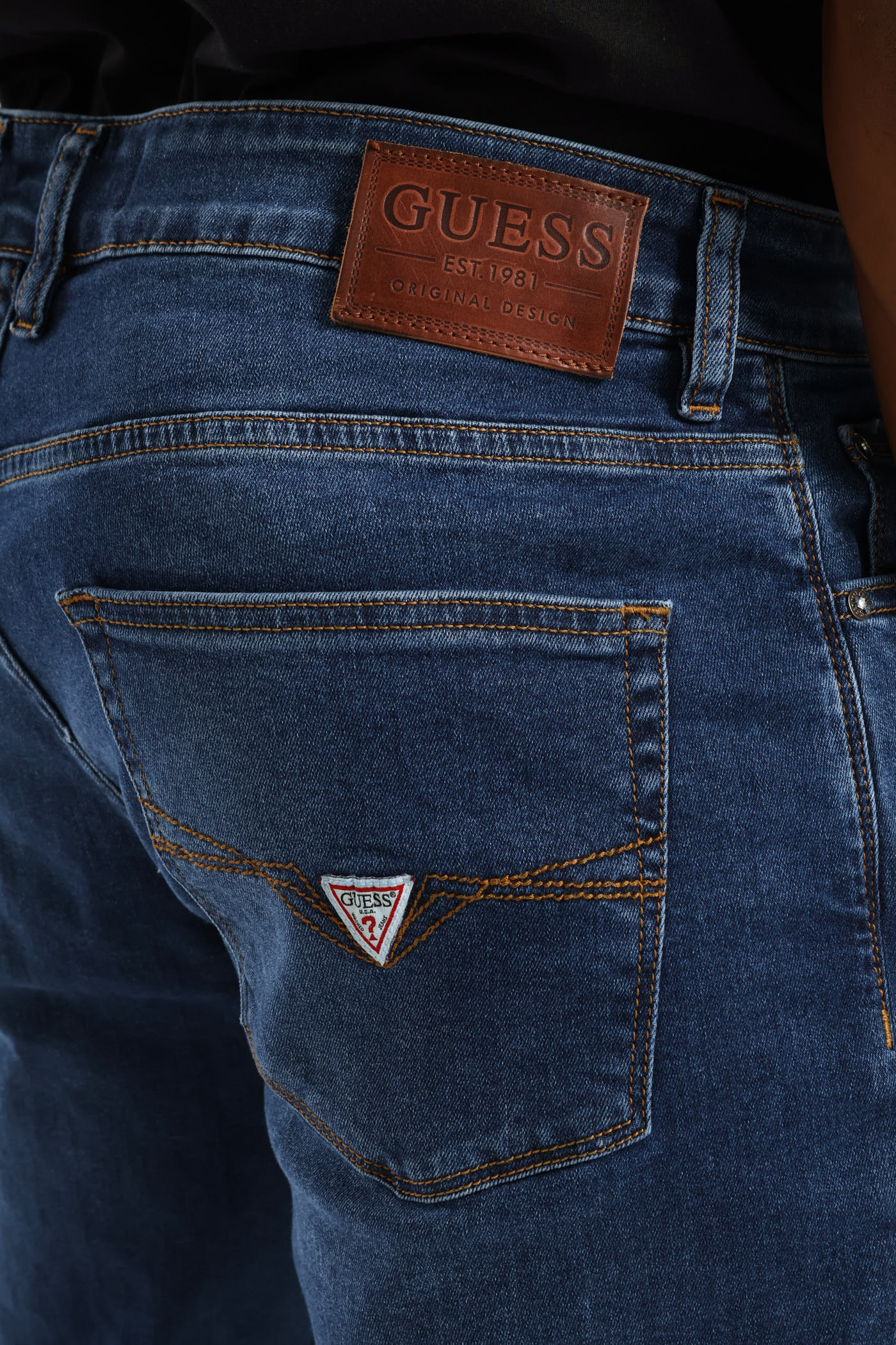 Mark Slim Tapered Jean - Mid Wash - Image 4