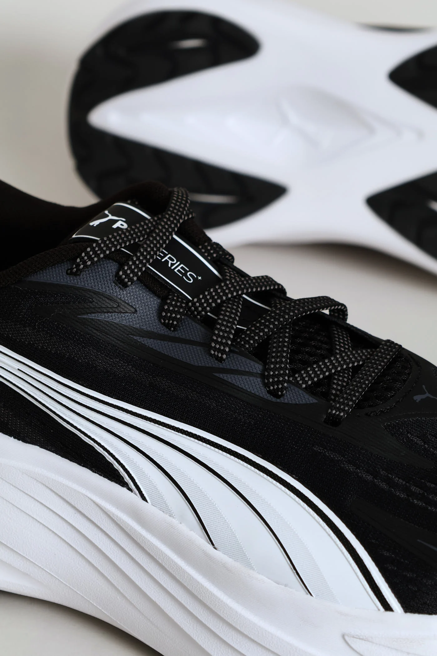 Maxima Pro Chunky Trainer - Black - Image 2