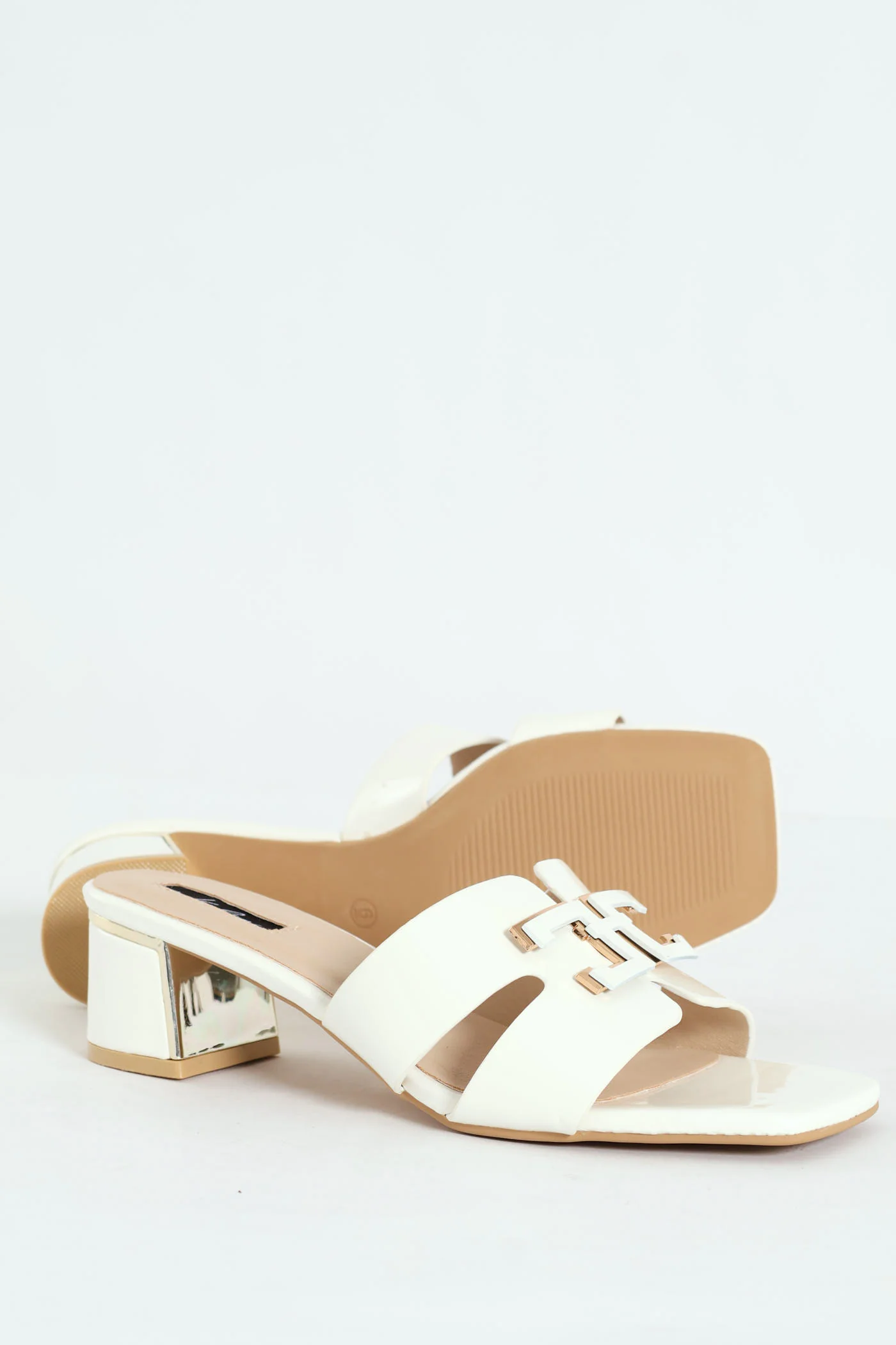 Metal Insert Mule Heel With Wide Vamp & Trim - White - Image 4