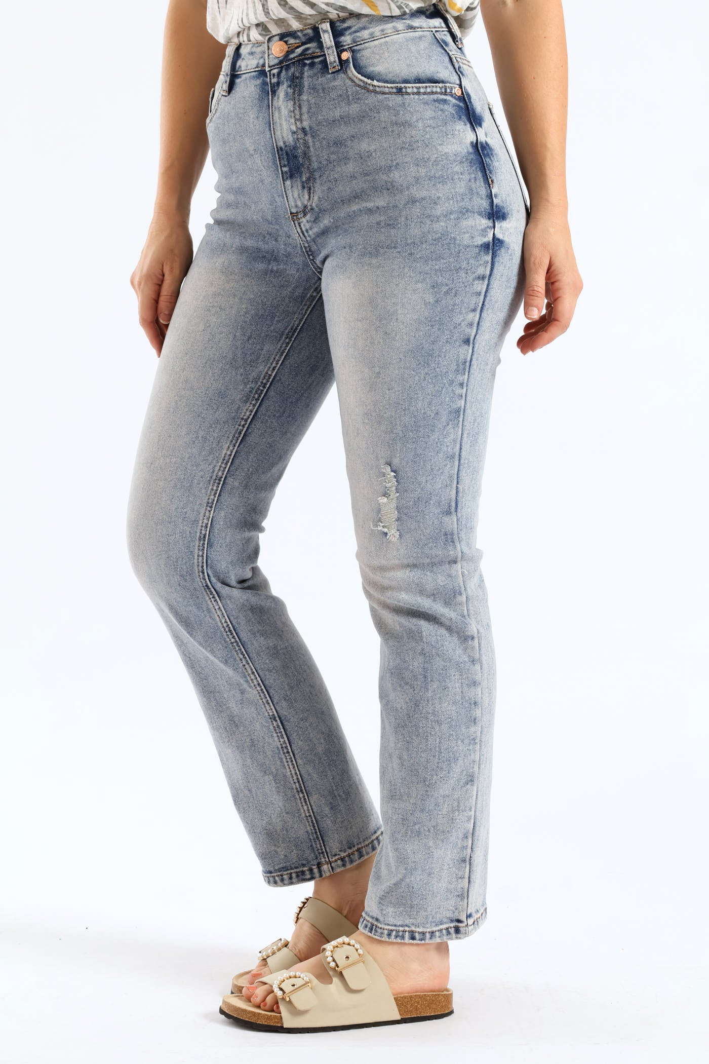 Mid-Rise Rip & Repair Straight Leg Jean - Mid Wash - Image 3