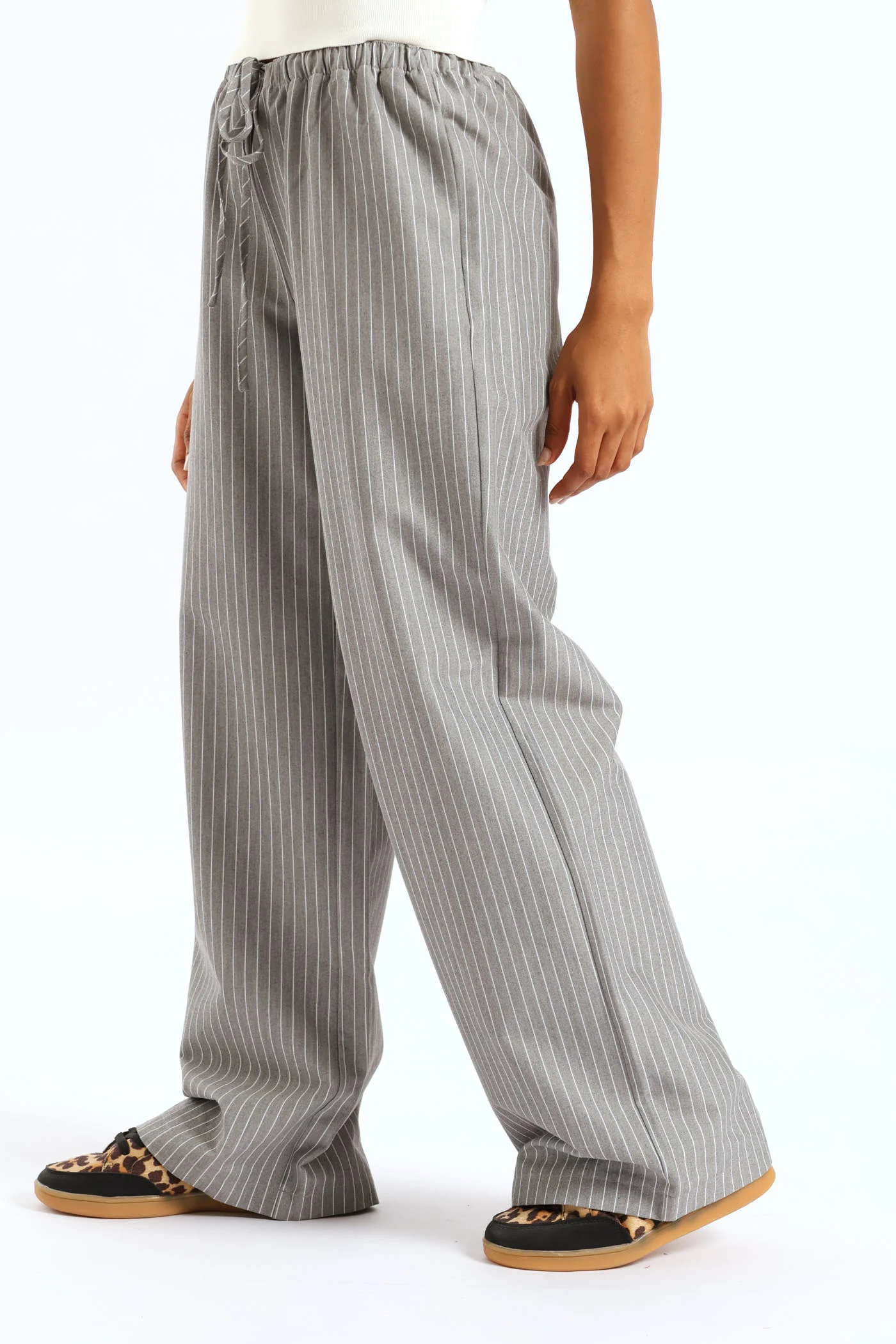 Mid Rise Straight Leg Pant - Grey/White - Image 3