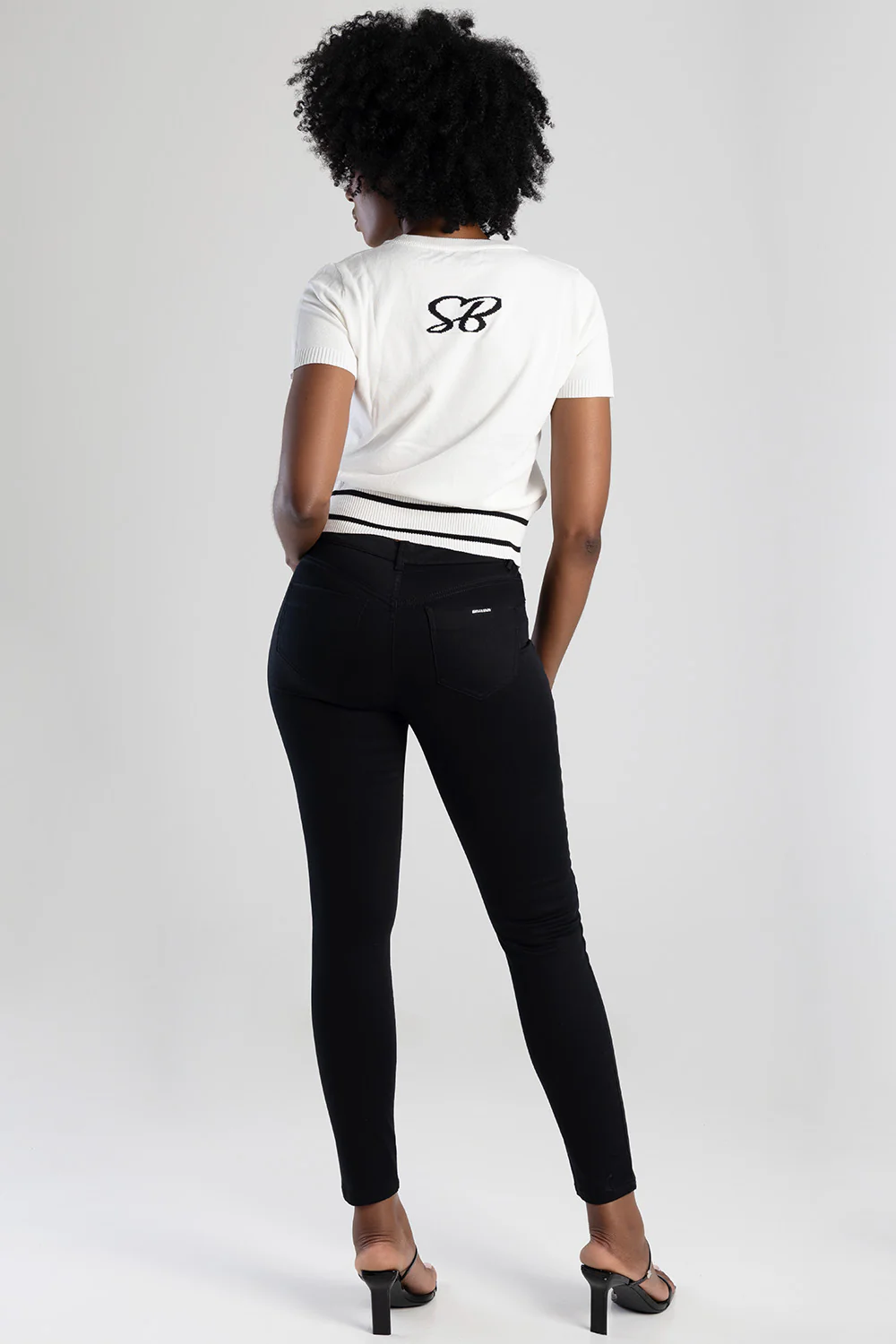 Mid-Waist Skinny Jean - Black - Image 5