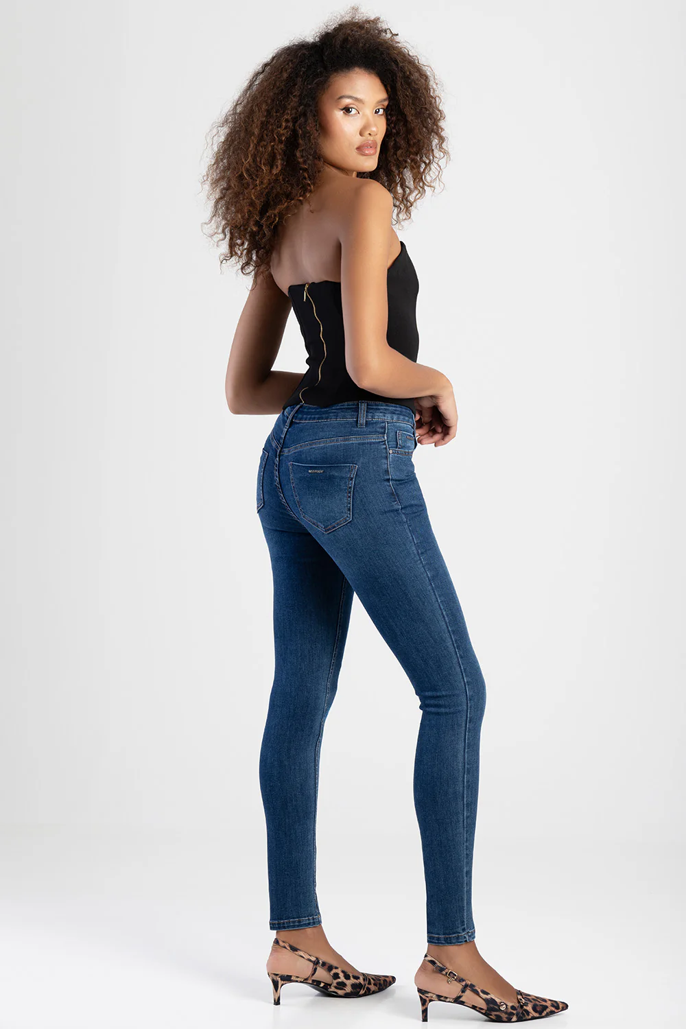 Mid-Waist Skinny Jeans - Medium Wash - Image 7