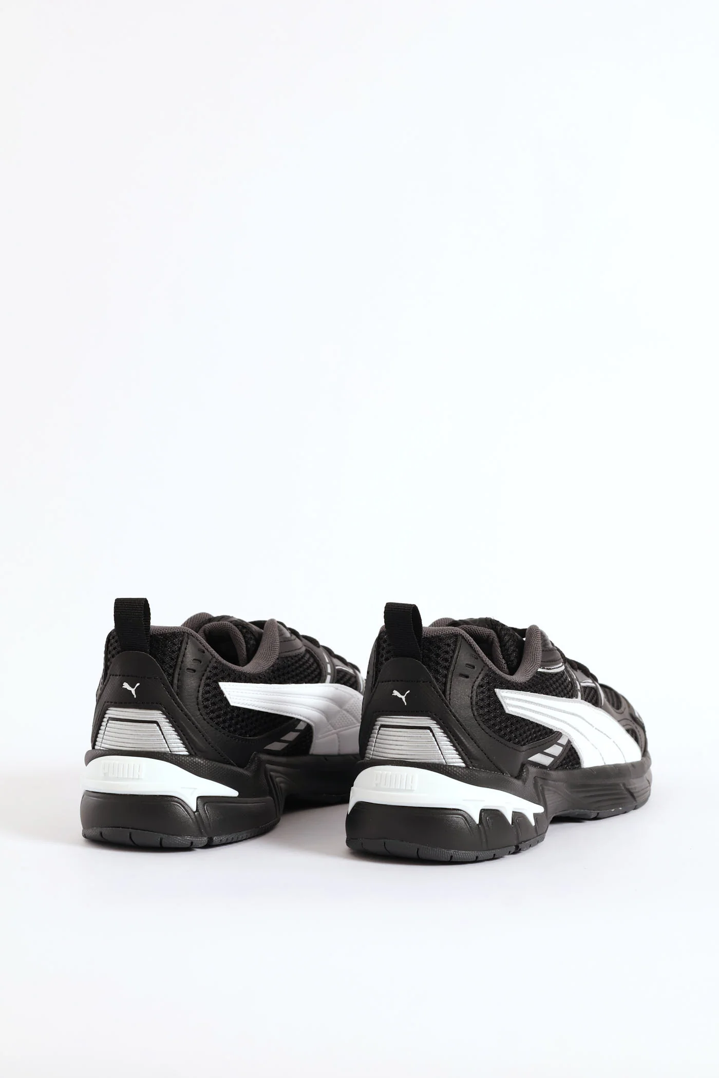 Milenio Tech 2000 Sneaker - Black/White - Image 2