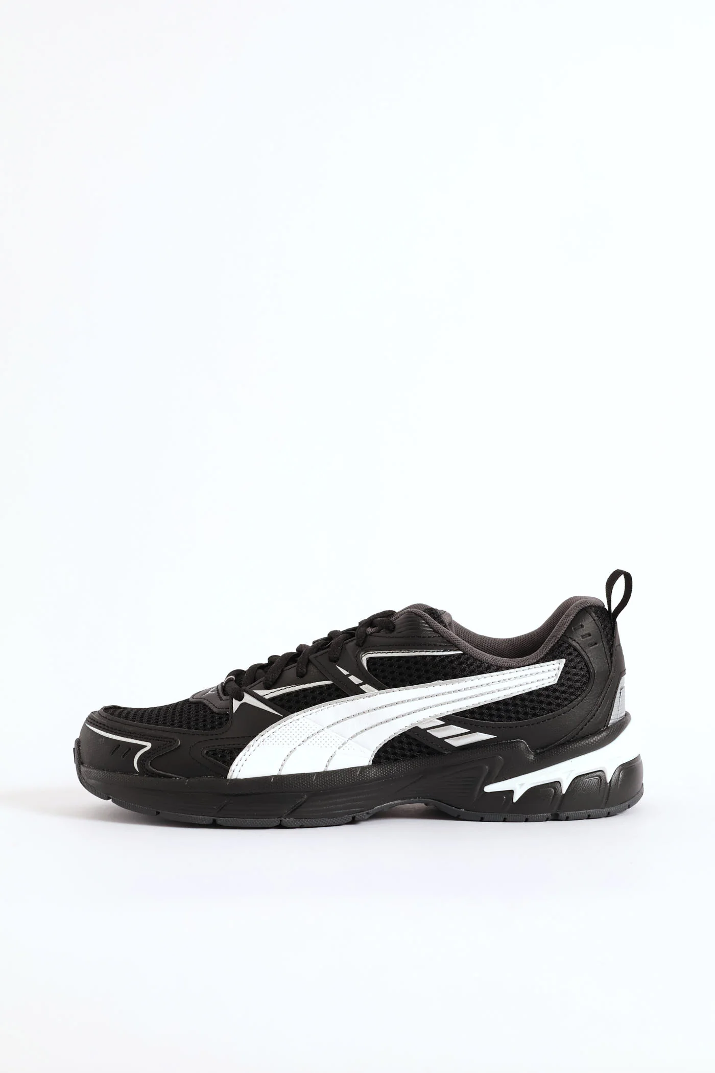 Milenio Tech 2000 Sneaker - Black/White - Image 5